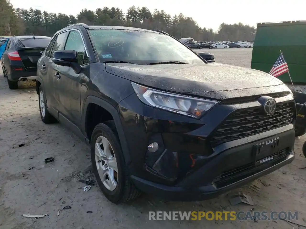 1 Photograph of a damaged car 2T3P1RFV6KC002046 TOYOTA RAV4 2019