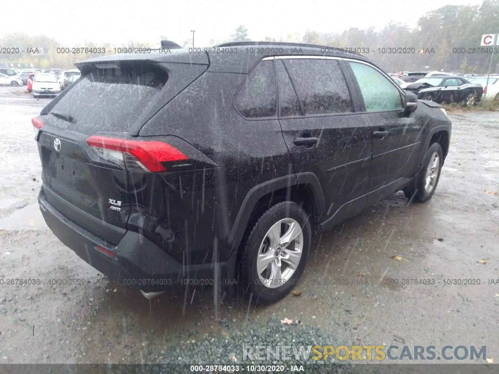 4 Photograph of a damaged car 2T3P1RFV6KC005318 TOYOTA RAV4 2019