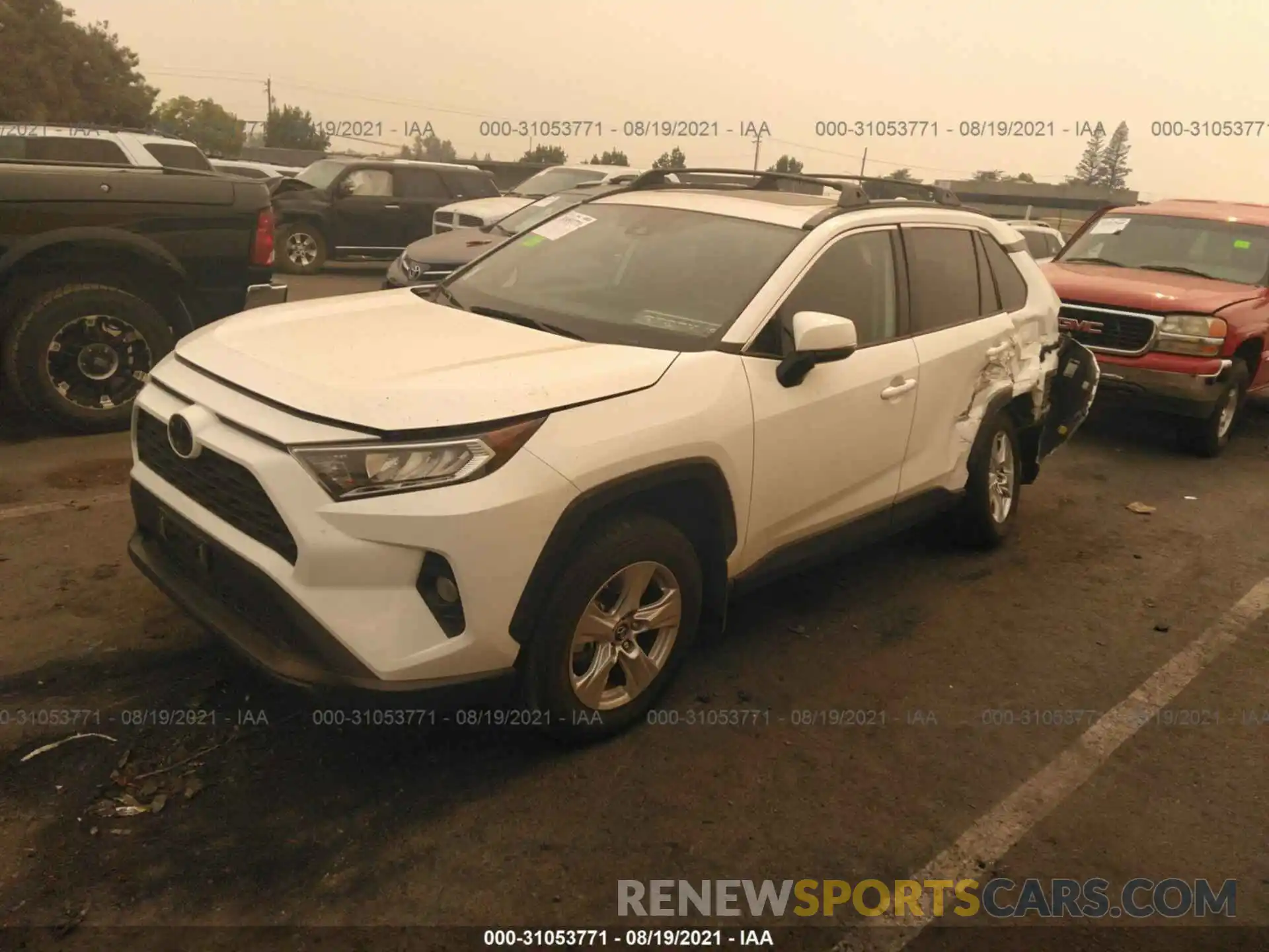 2 Photograph of a damaged car 2T3P1RFV6KC010907 TOYOTA RAV4 2019