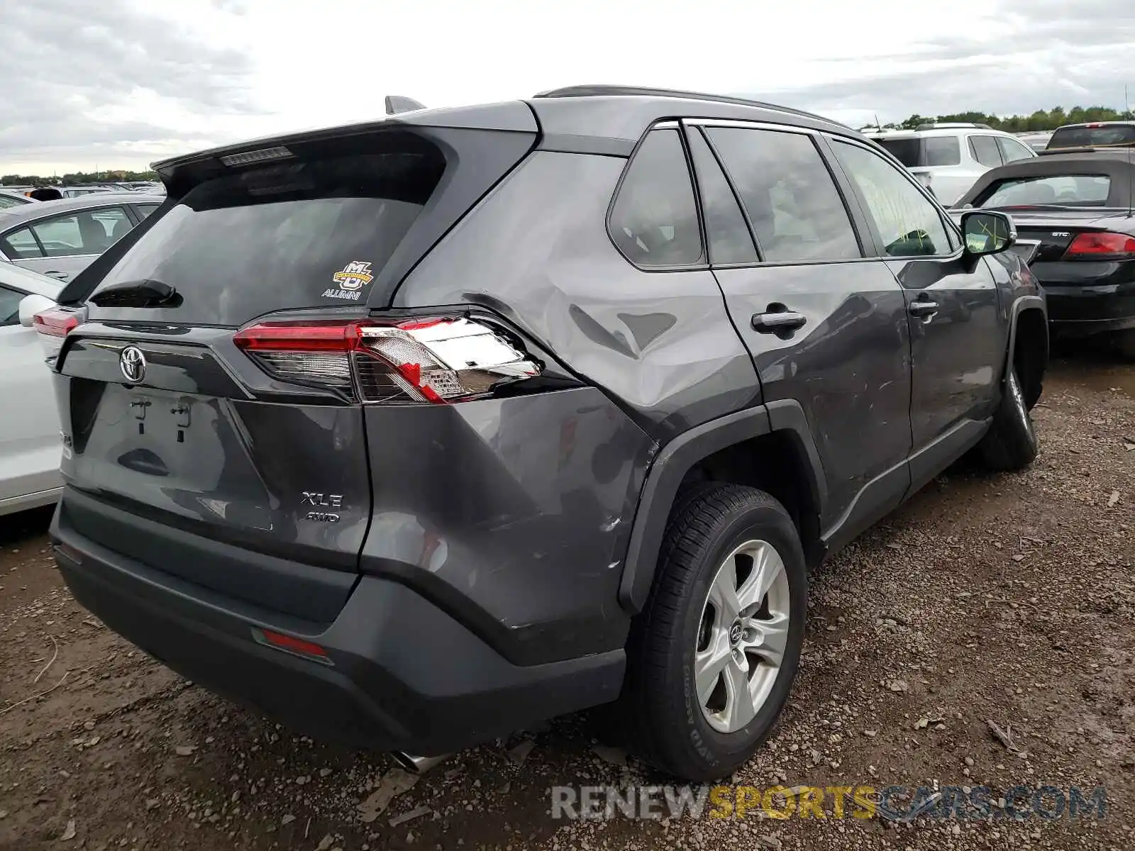 4 Photograph of a damaged car 2T3P1RFV6KC015489 TOYOTA RAV4 2019