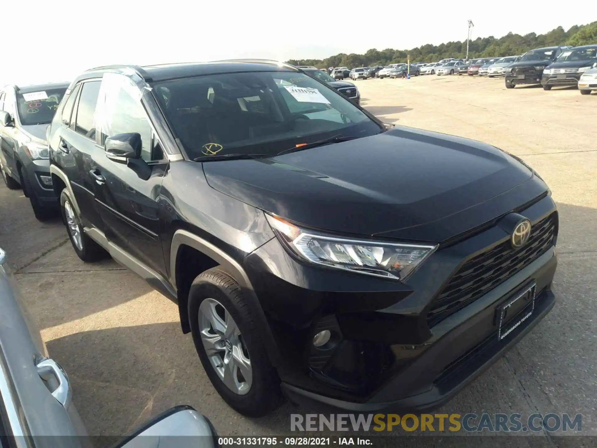 1 Photograph of a damaged car 2T3P1RFV6KC019641 TOYOTA RAV4 2019