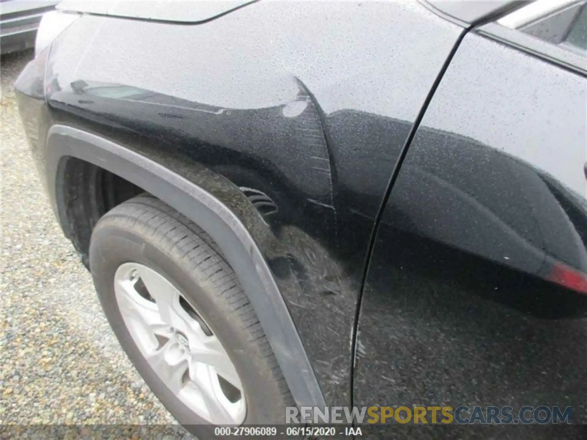 1 Photograph of a damaged car 2T3P1RFV6KC028517 TOYOTA RAV4 2019