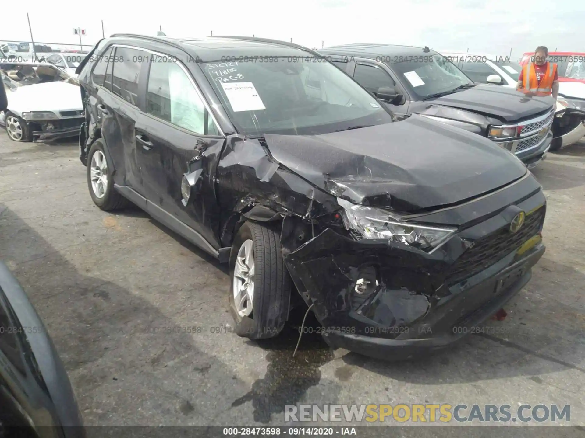 1 Photograph of a damaged car 2T3P1RFV6KC029179 TOYOTA RAV4 2019