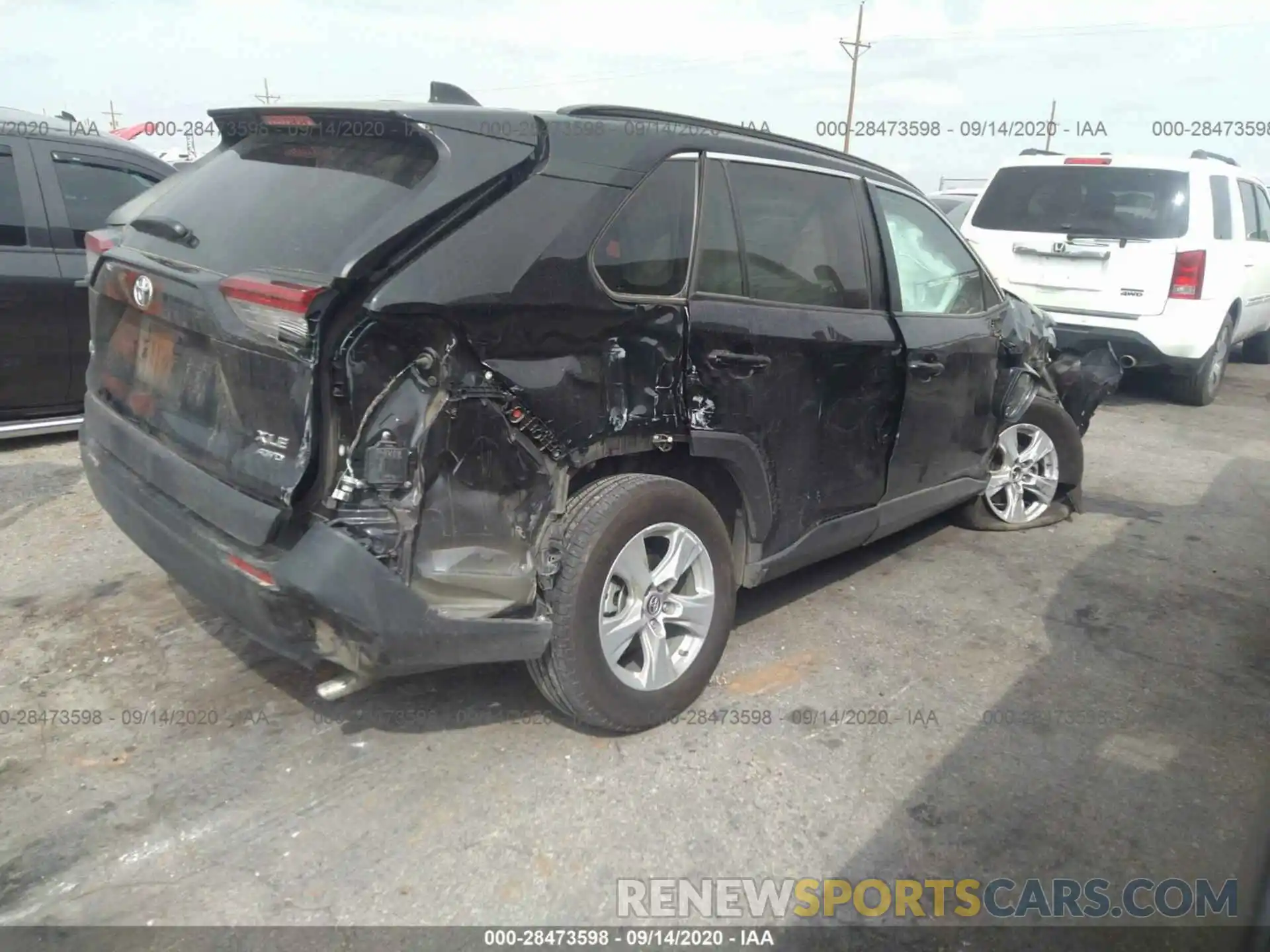 4 Photograph of a damaged car 2T3P1RFV6KC029179 TOYOTA RAV4 2019