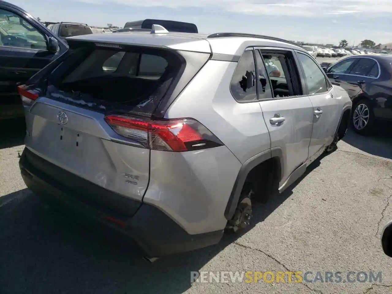 4 Photograph of a damaged car 2T3P1RFV6KC038884 TOYOTA RAV4 2019