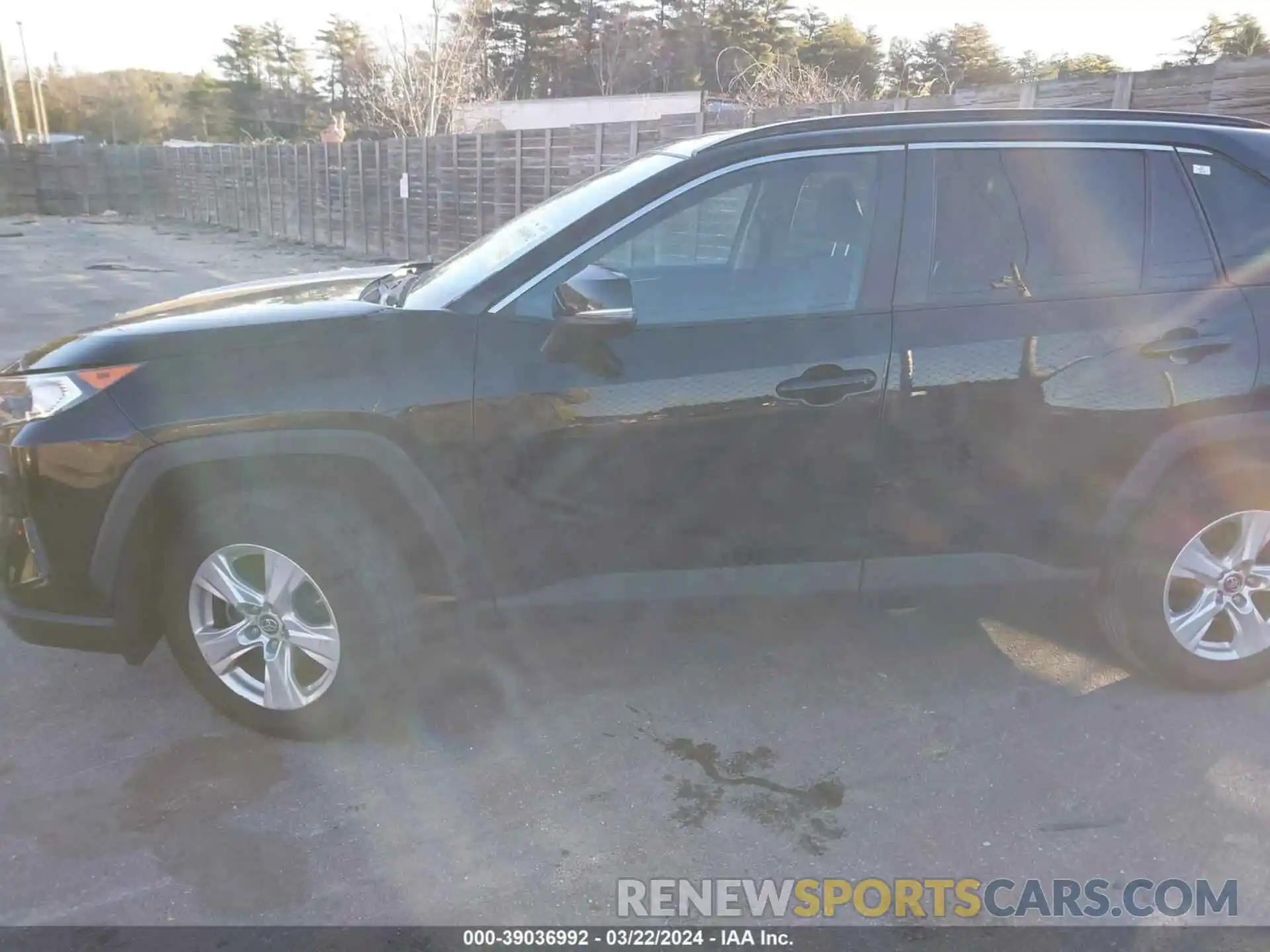 14 Photograph of a damaged car 2T3P1RFV6KC058942 TOYOTA RAV4 2019