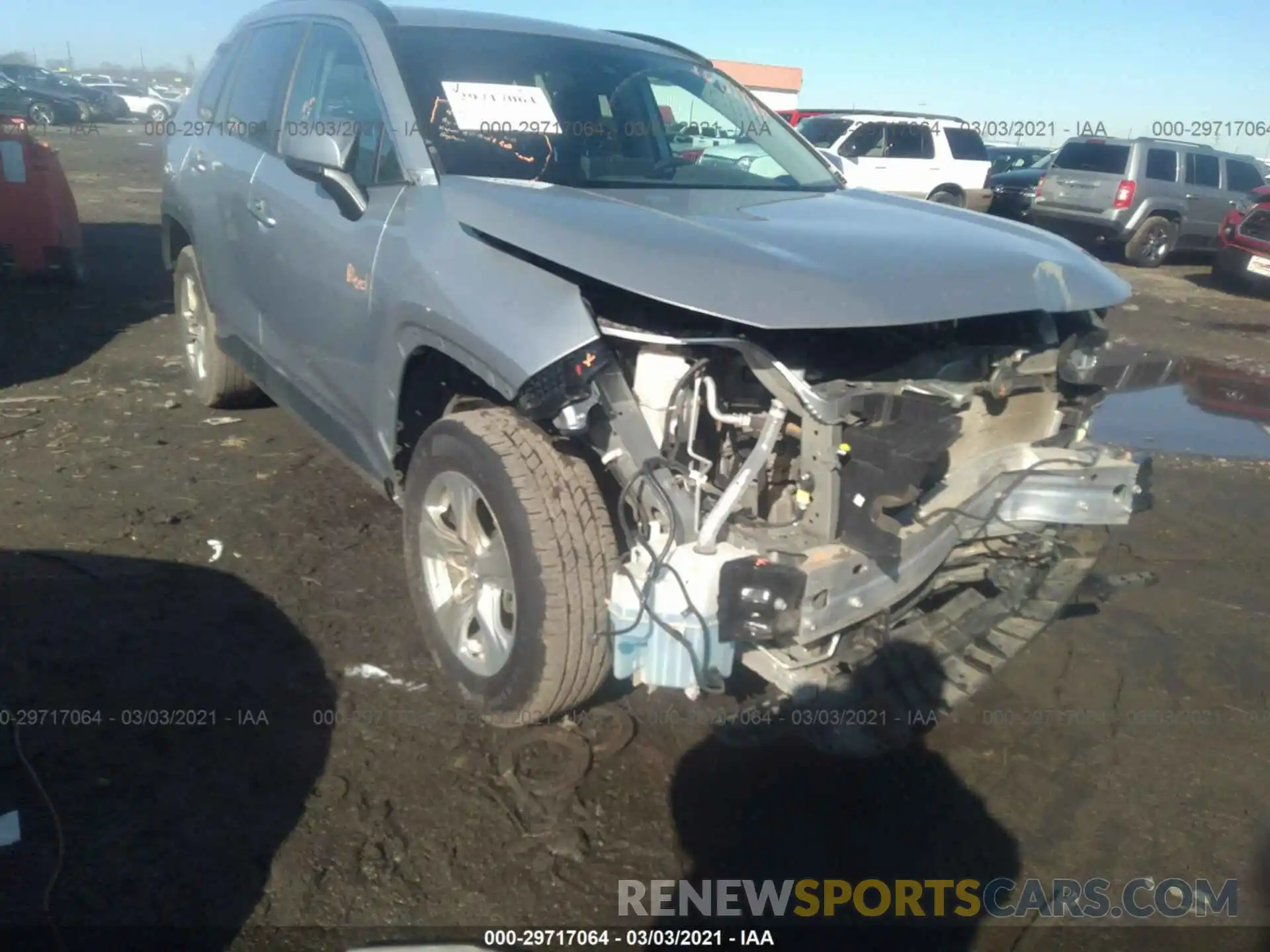 1 Photograph of a damaged car 2T3P1RFV6KW030542 TOYOTA RAV4 2019