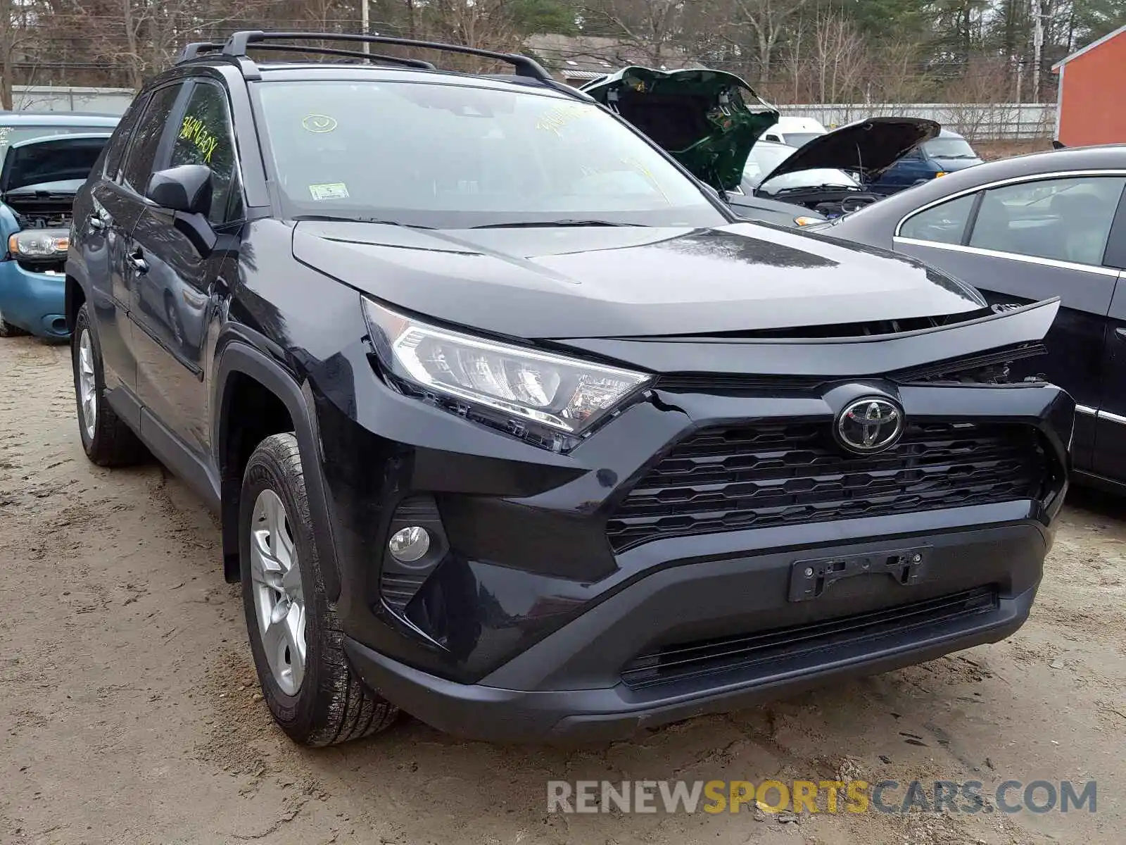 1 Фотография поврежденного автомобиля 2T3P1RFV6KW038138 TOYOTA RAV4 2019