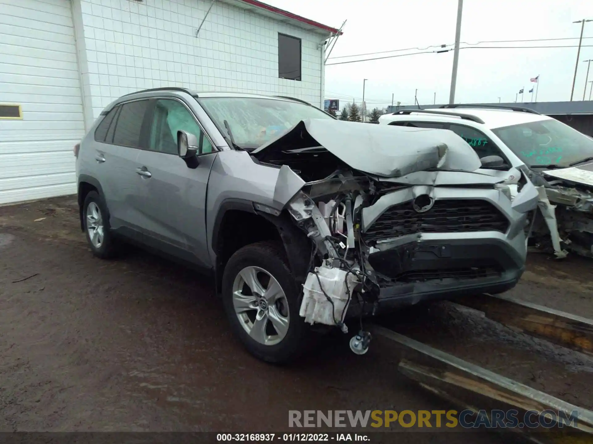 1 Фотография поврежденного автомобиля 2T3P1RFV6KW058180 TOYOTA RAV4 2019