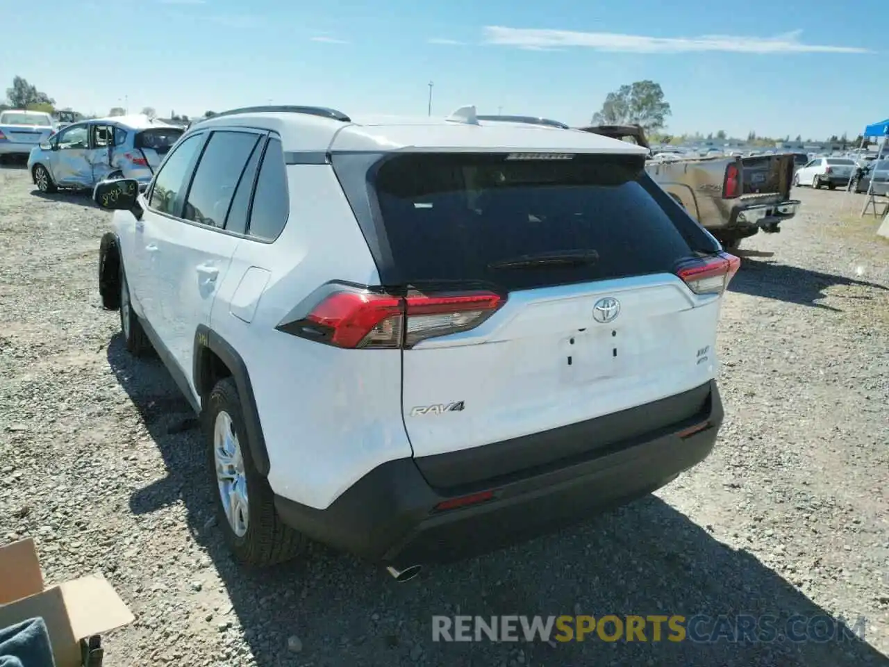 3 Photograph of a damaged car 2T3P1RFV6KW058499 TOYOTA RAV4 2019