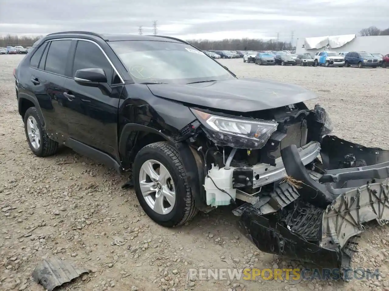 1 Photograph of a damaged car 2T3P1RFV6KW060107 TOYOTA RAV4 2019