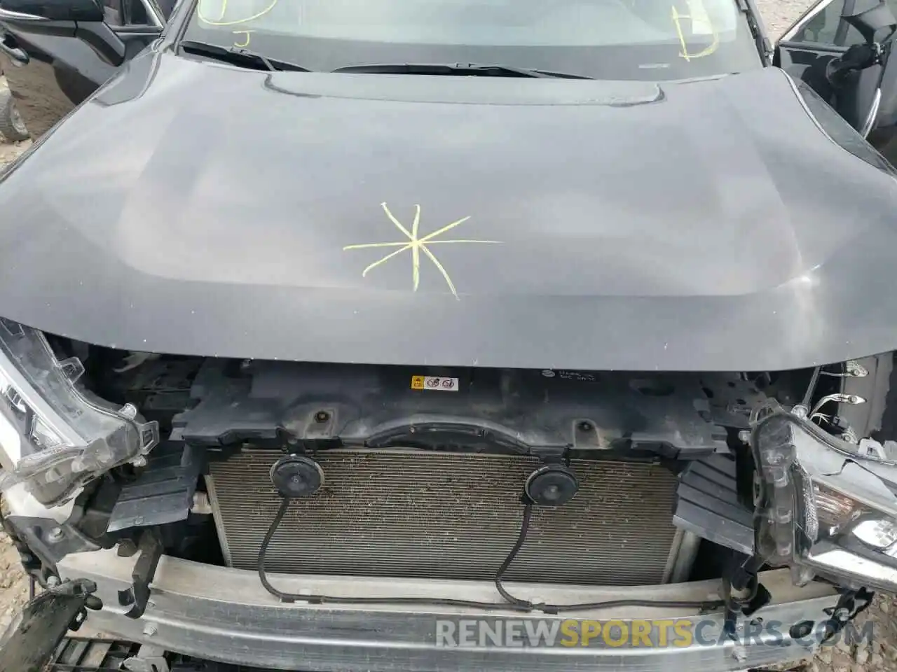 7 Photograph of a damaged car 2T3P1RFV6KW060107 TOYOTA RAV4 2019