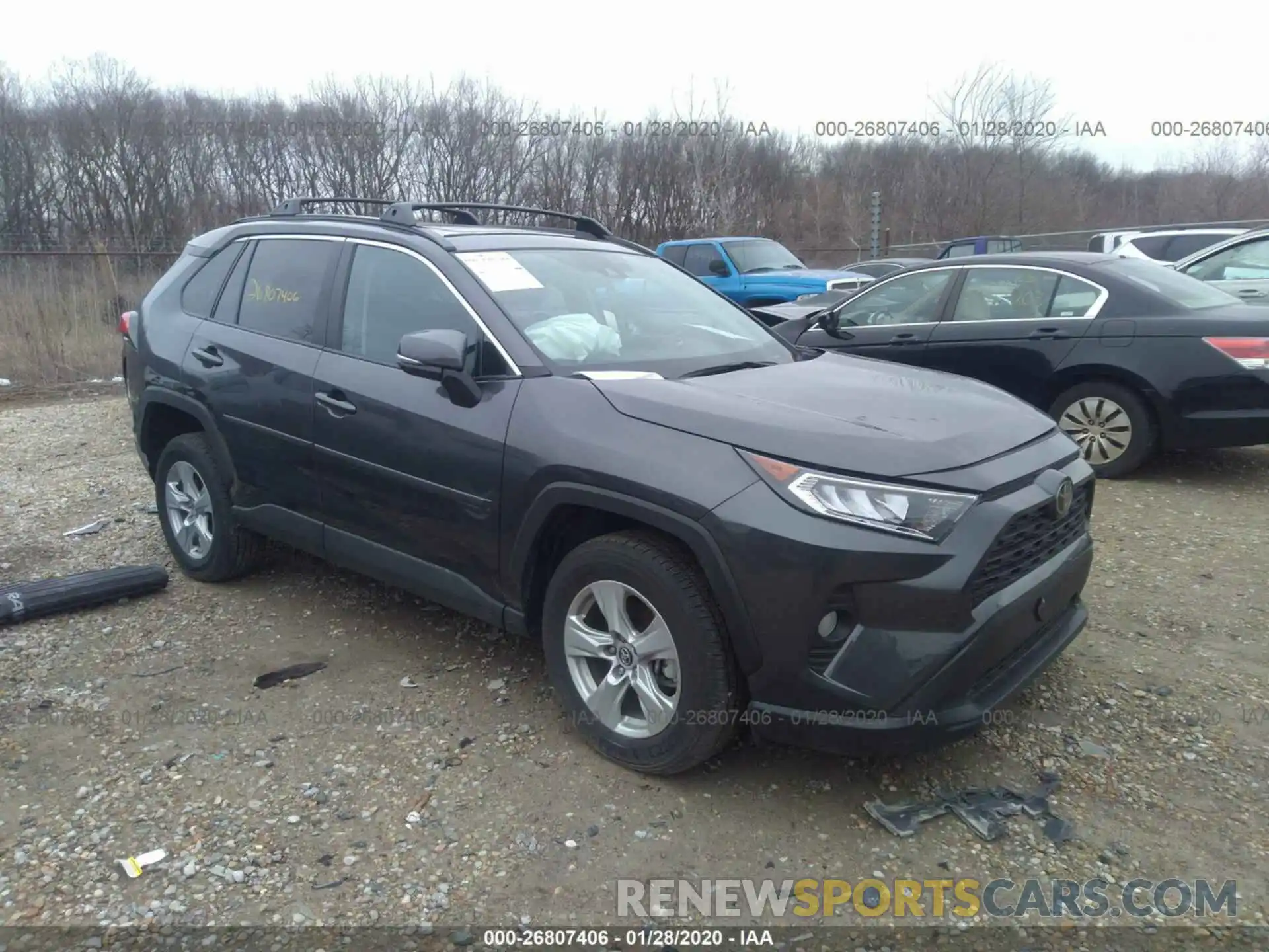 1 Photograph of a damaged car 2T3P1RFV6KW066411 TOYOTA RAV4 2019