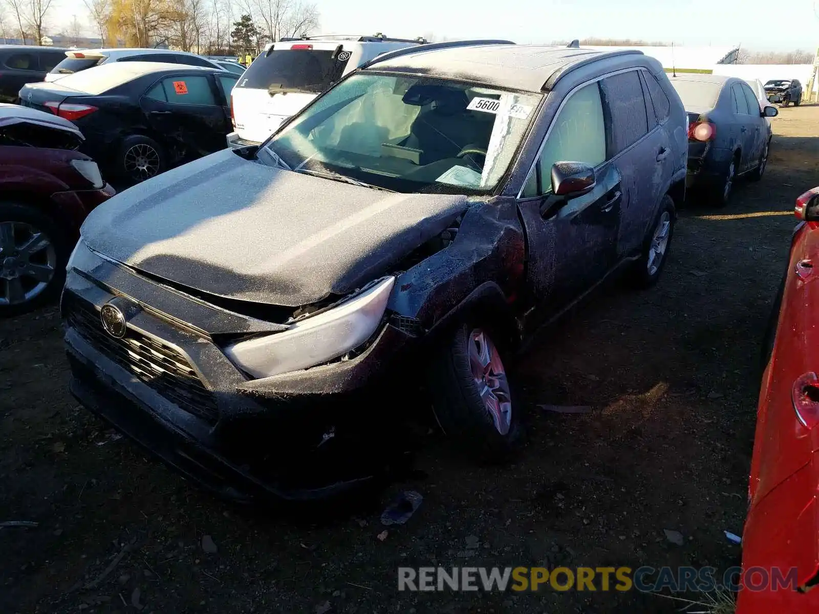 9 Photograph of a damaged car 2T3P1RFV6KW083015 TOYOTA RAV4 2019