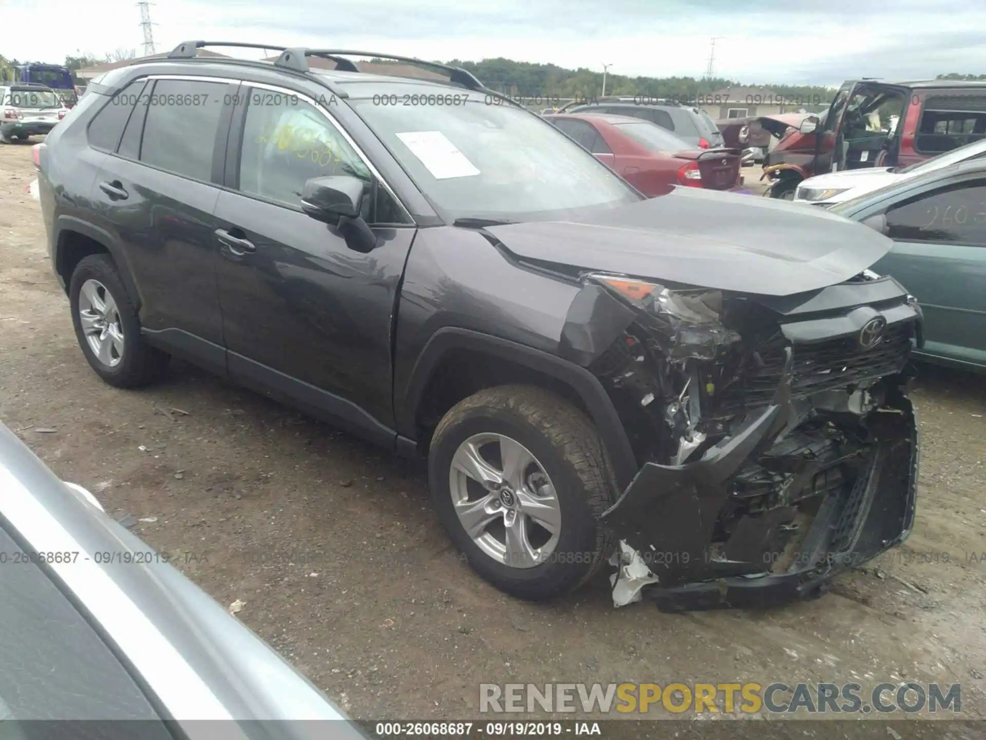 1 Фотография поврежденного автомобиля 2T3P1RFV7KC005439 TOYOTA RAV4 2019