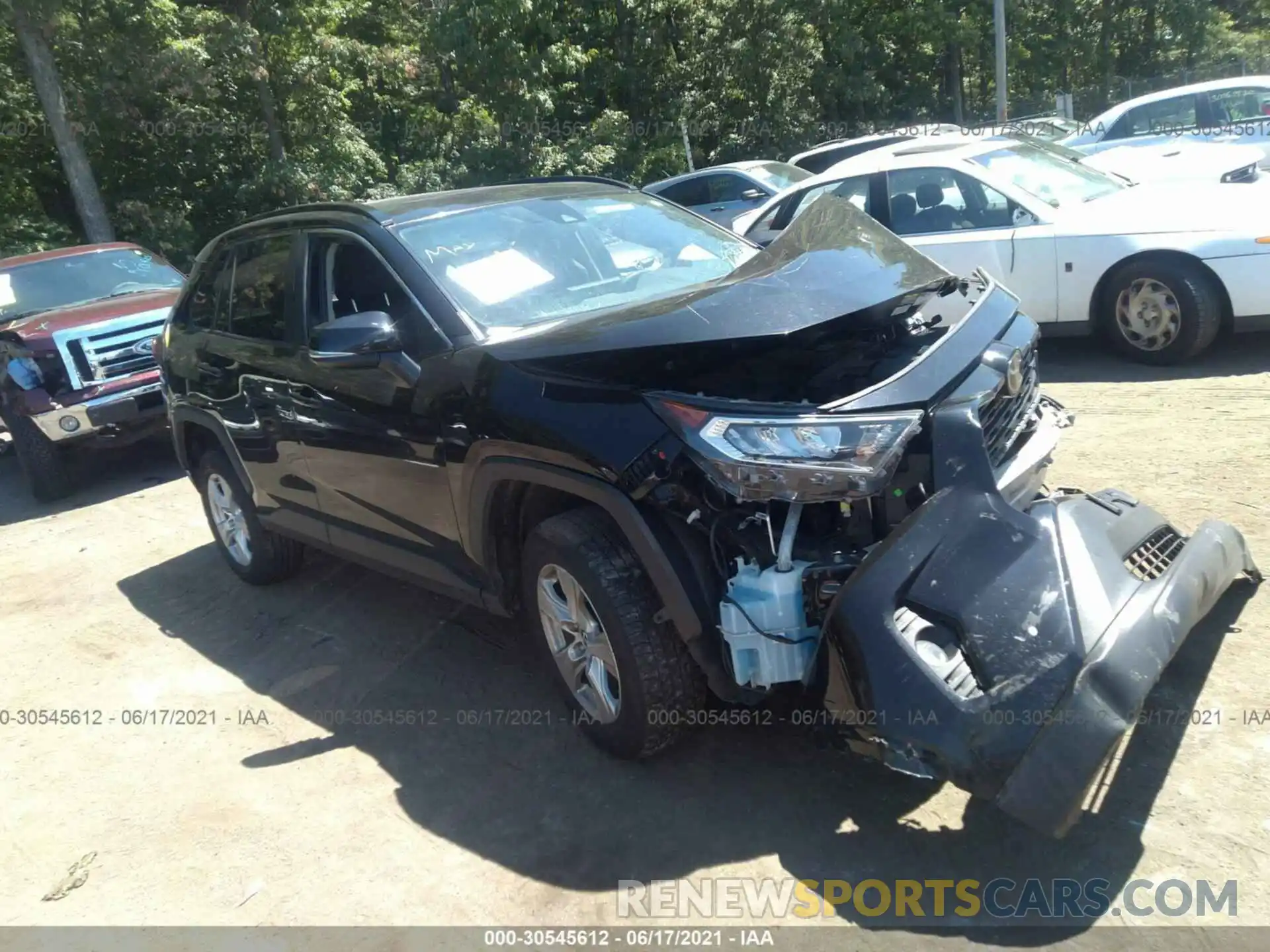 1 Photograph of a damaged car 2T3P1RFV7KC007644 TOYOTA RAV4 2019