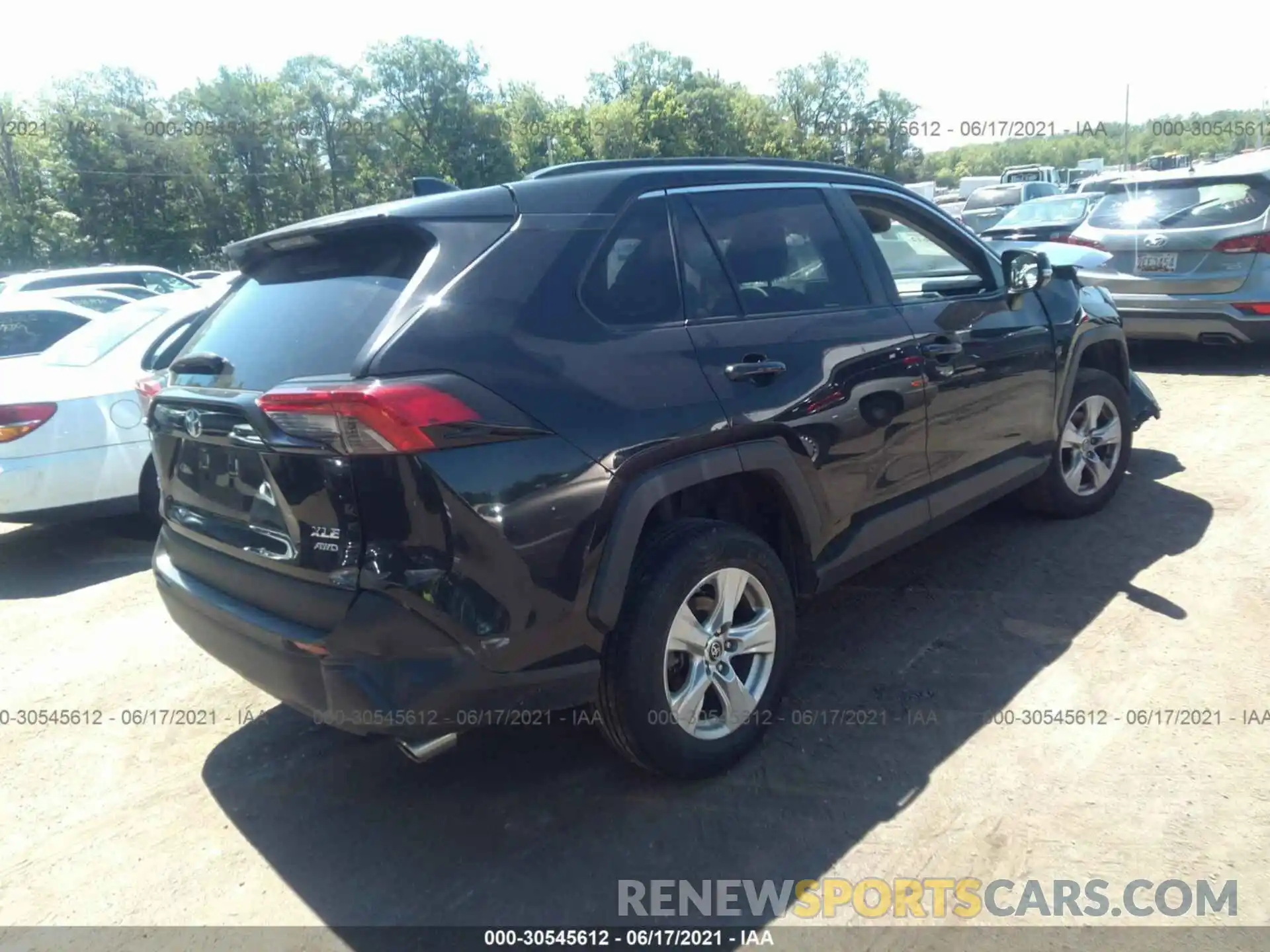 4 Photograph of a damaged car 2T3P1RFV7KC007644 TOYOTA RAV4 2019