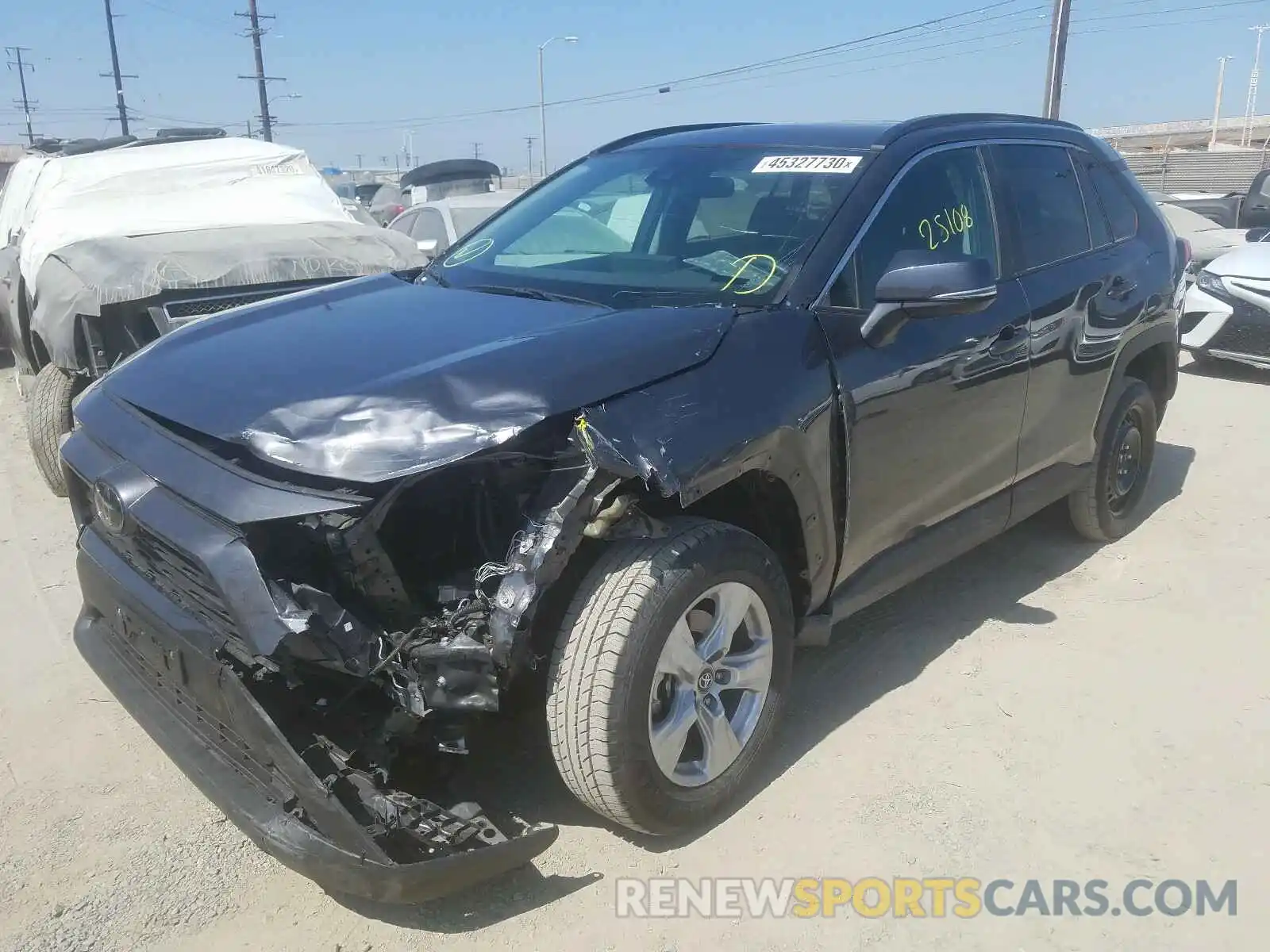 2 Фотография поврежденного автомобиля 2T3P1RFV7KC015467 TOYOTA RAV4 2019