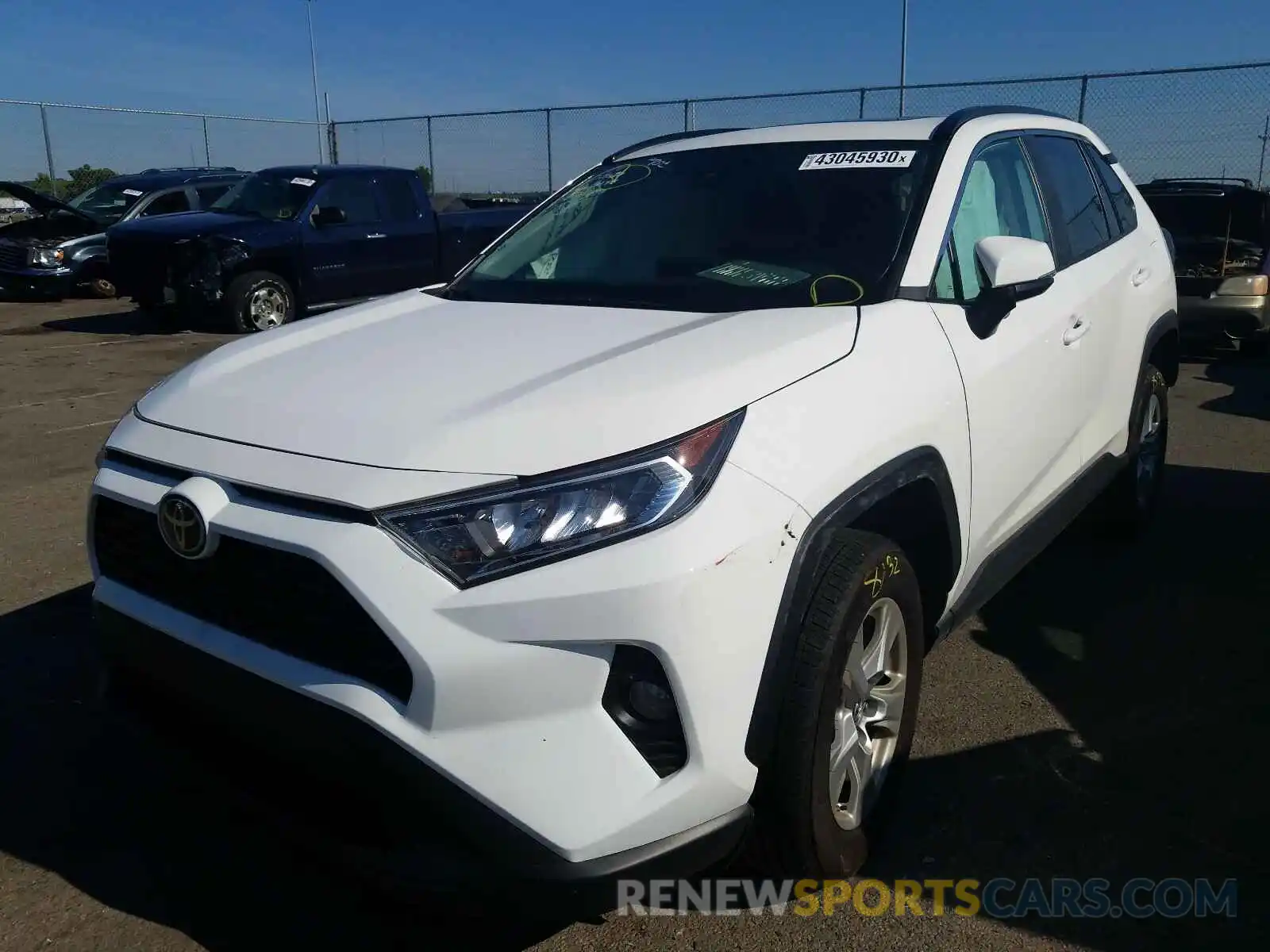 2 Photograph of a damaged car 2T3P1RFV7KC020765 TOYOTA RAV4 2019