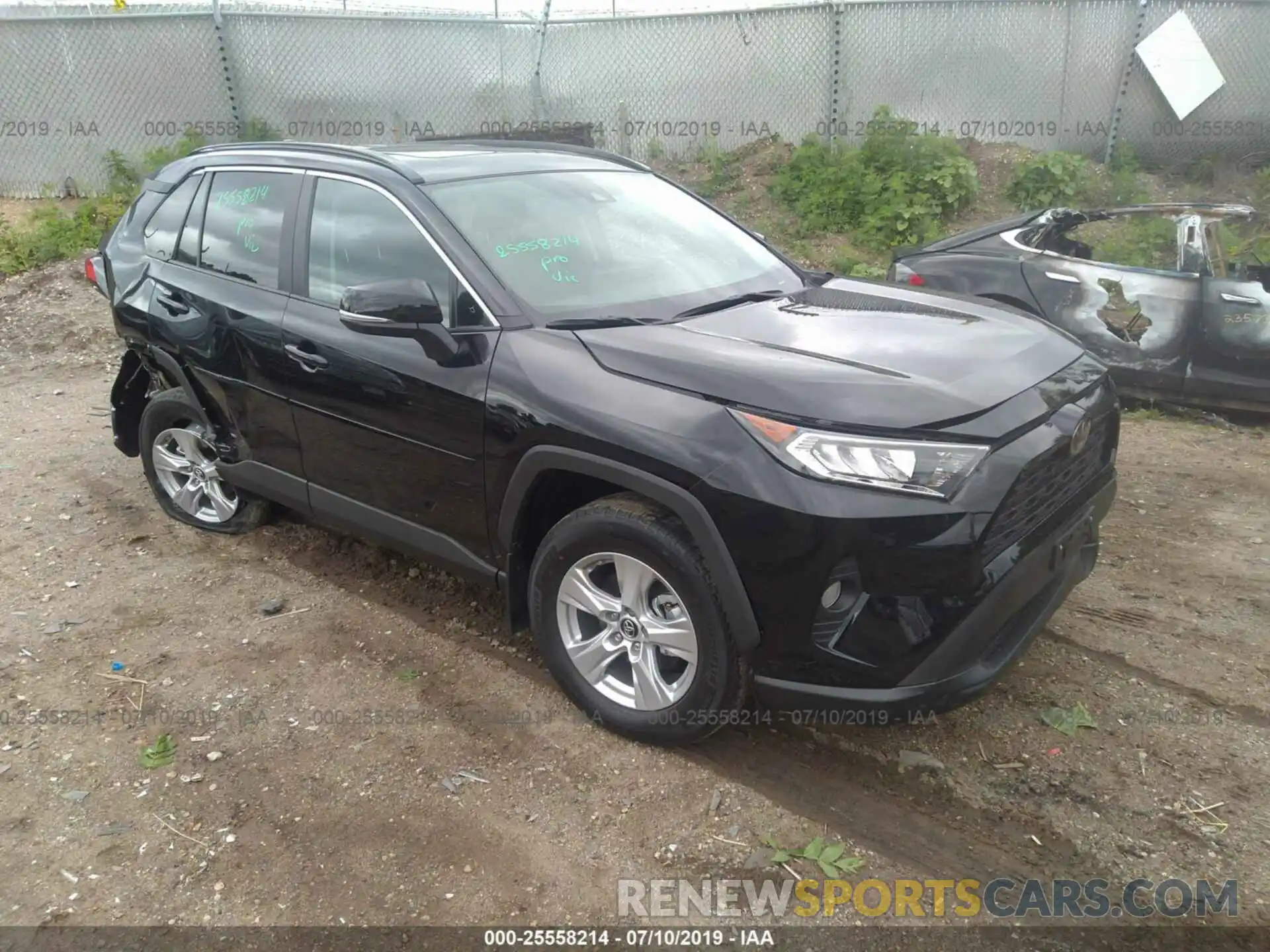 1 Photograph of a damaged car 2T3P1RFV7KC022385 TOYOTA RAV4 2019