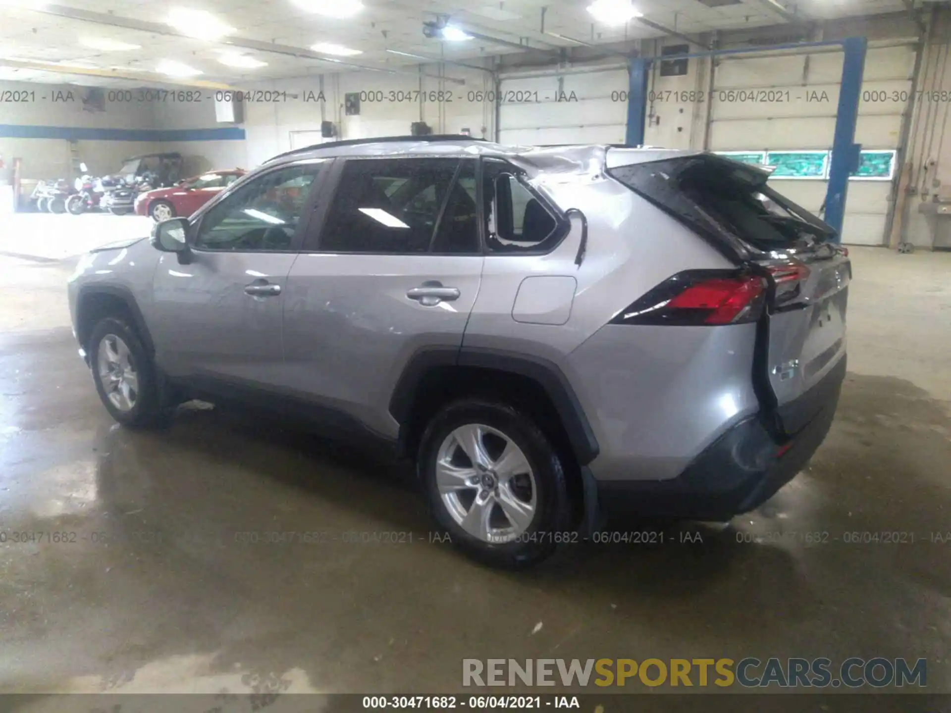 3 Фотография поврежденного автомобиля 2T3P1RFV7KC024556 TOYOTA RAV4 2019