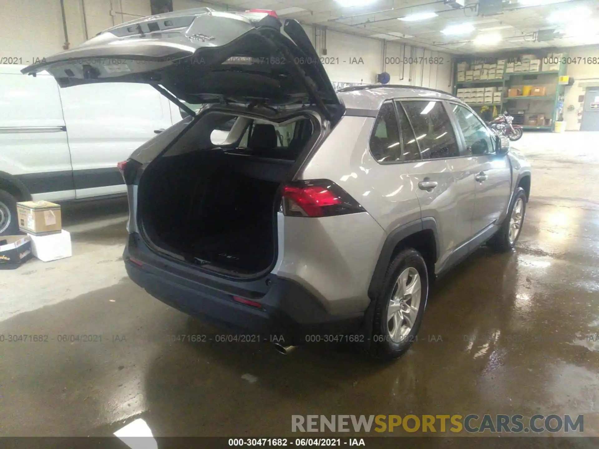 4 Photograph of a damaged car 2T3P1RFV7KC024556 TOYOTA RAV4 2019