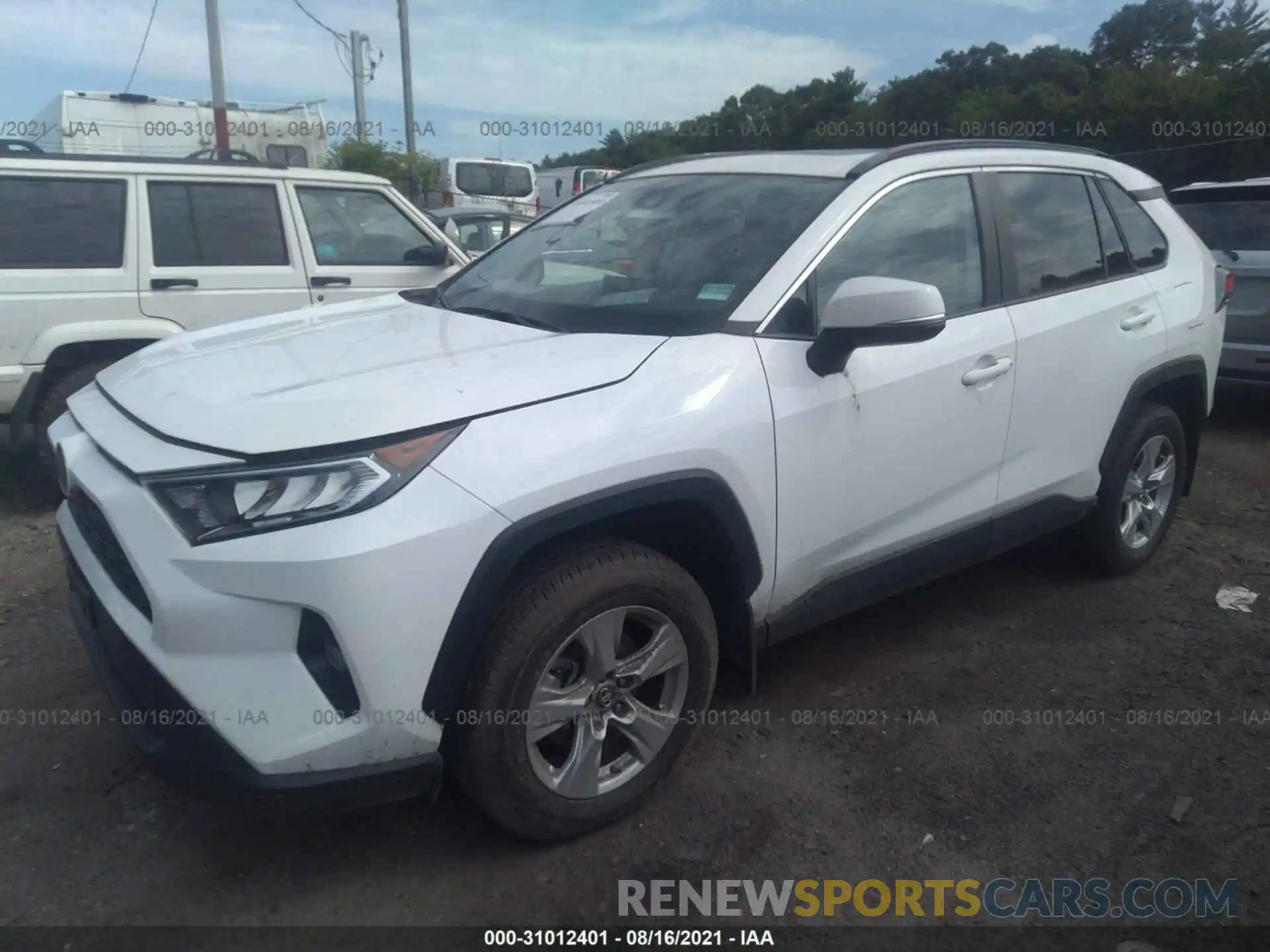 2 Фотография поврежденного автомобиля 2T3P1RFV7KC034875 TOYOTA RAV4 2019