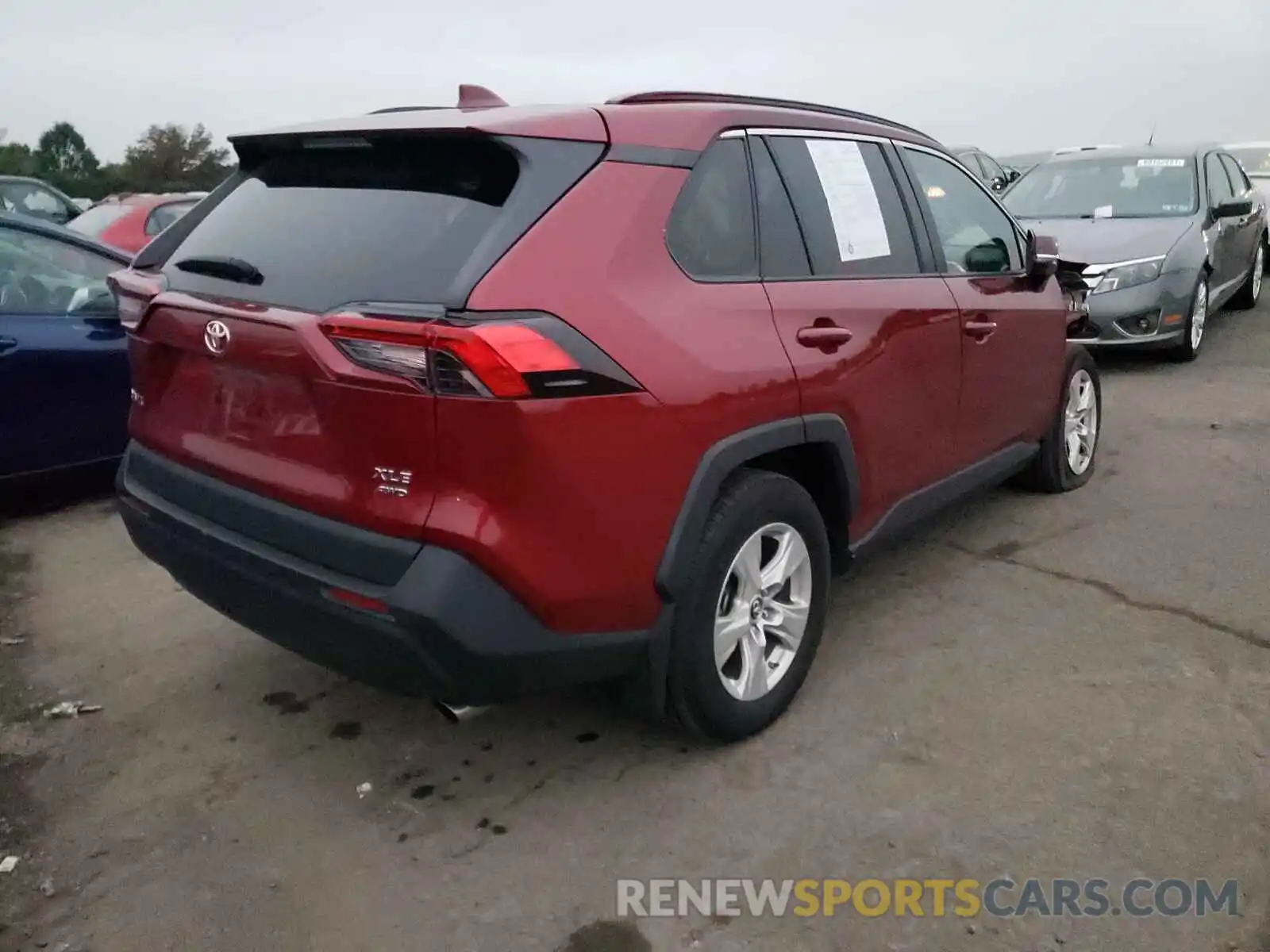 4 Photograph of a damaged car 2T3P1RFV7KC045424 TOYOTA RAV4 2019