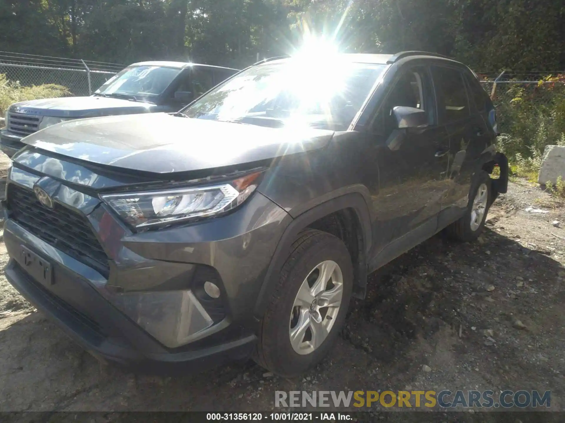 2 Фотография поврежденного автомобиля 2T3P1RFV7KC047903 TOYOTA RAV4 2019