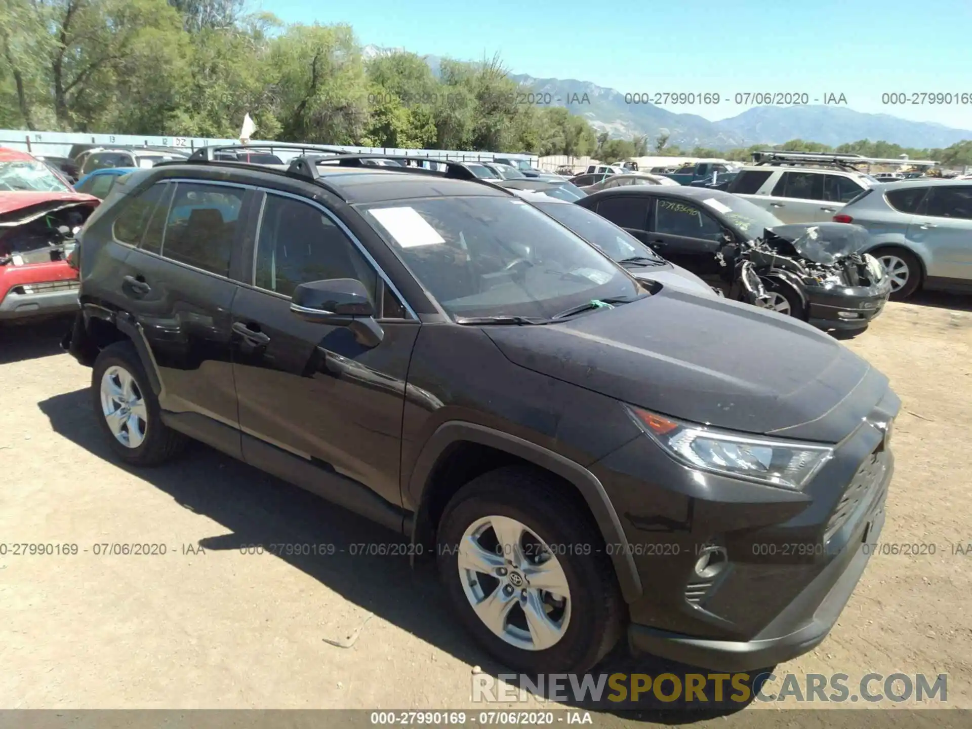 1 Photograph of a damaged car 2T3P1RFV7KC051241 TOYOTA RAV4 2019