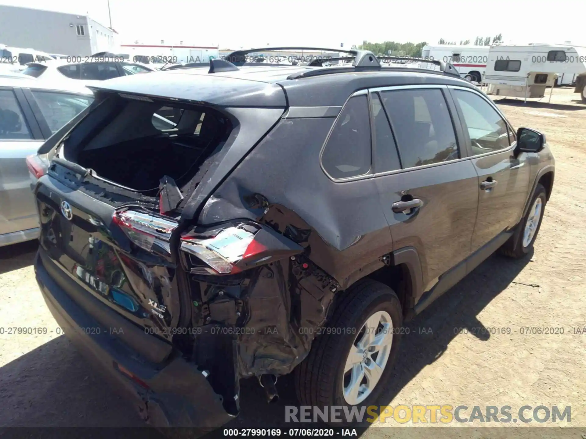 4 Photograph of a damaged car 2T3P1RFV7KC051241 TOYOTA RAV4 2019