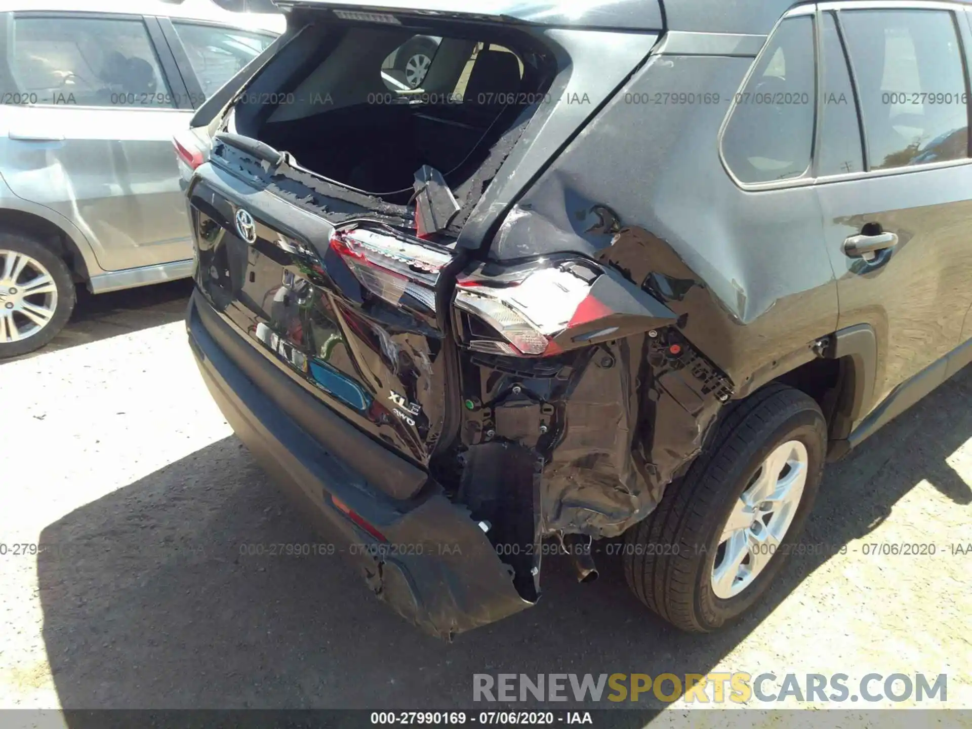 6 Фотография поврежденного автомобиля 2T3P1RFV7KC051241 TOYOTA RAV4 2019