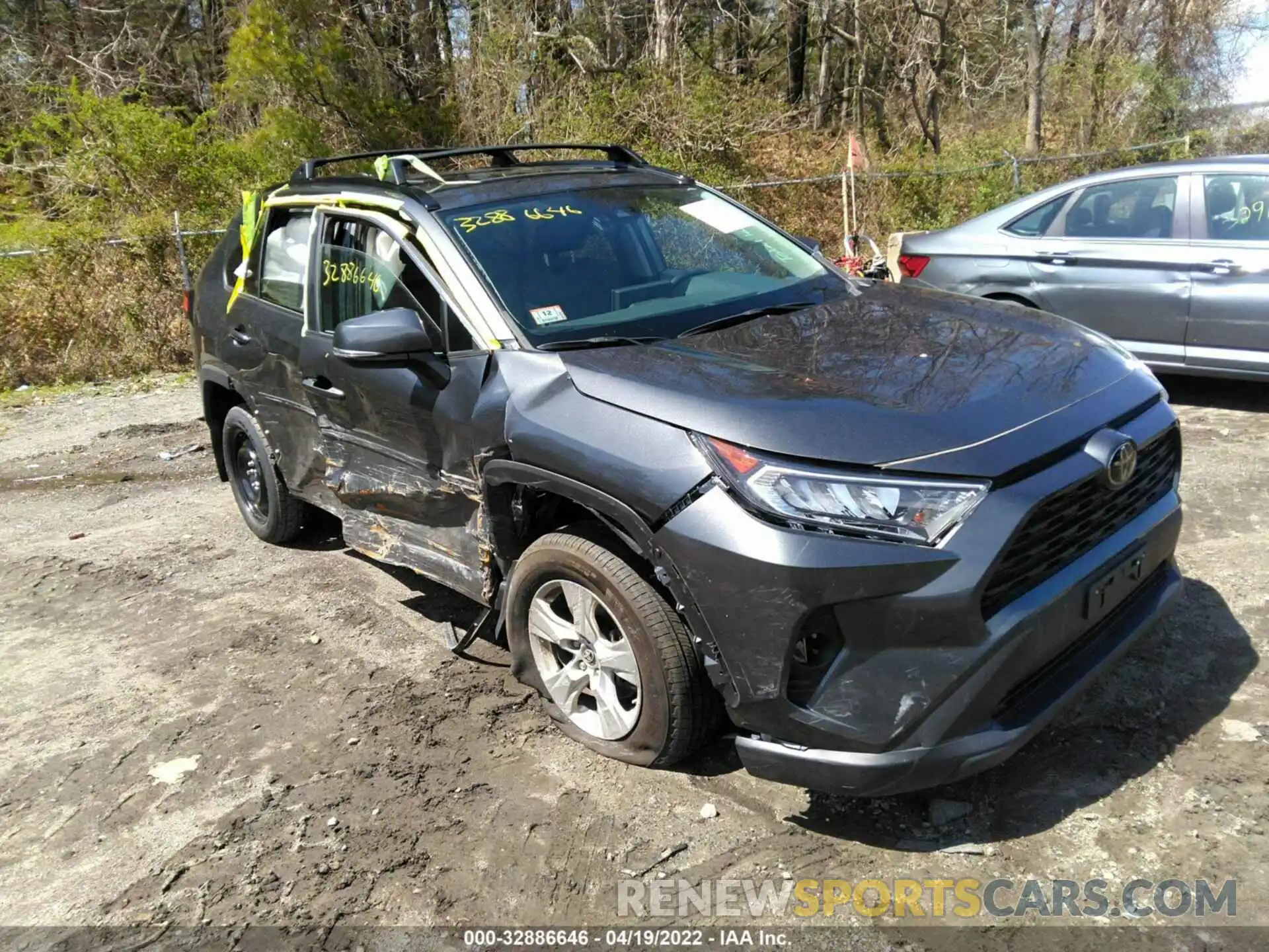 1 Фотография поврежденного автомобиля 2T3P1RFV7KC056097 TOYOTA RAV4 2019