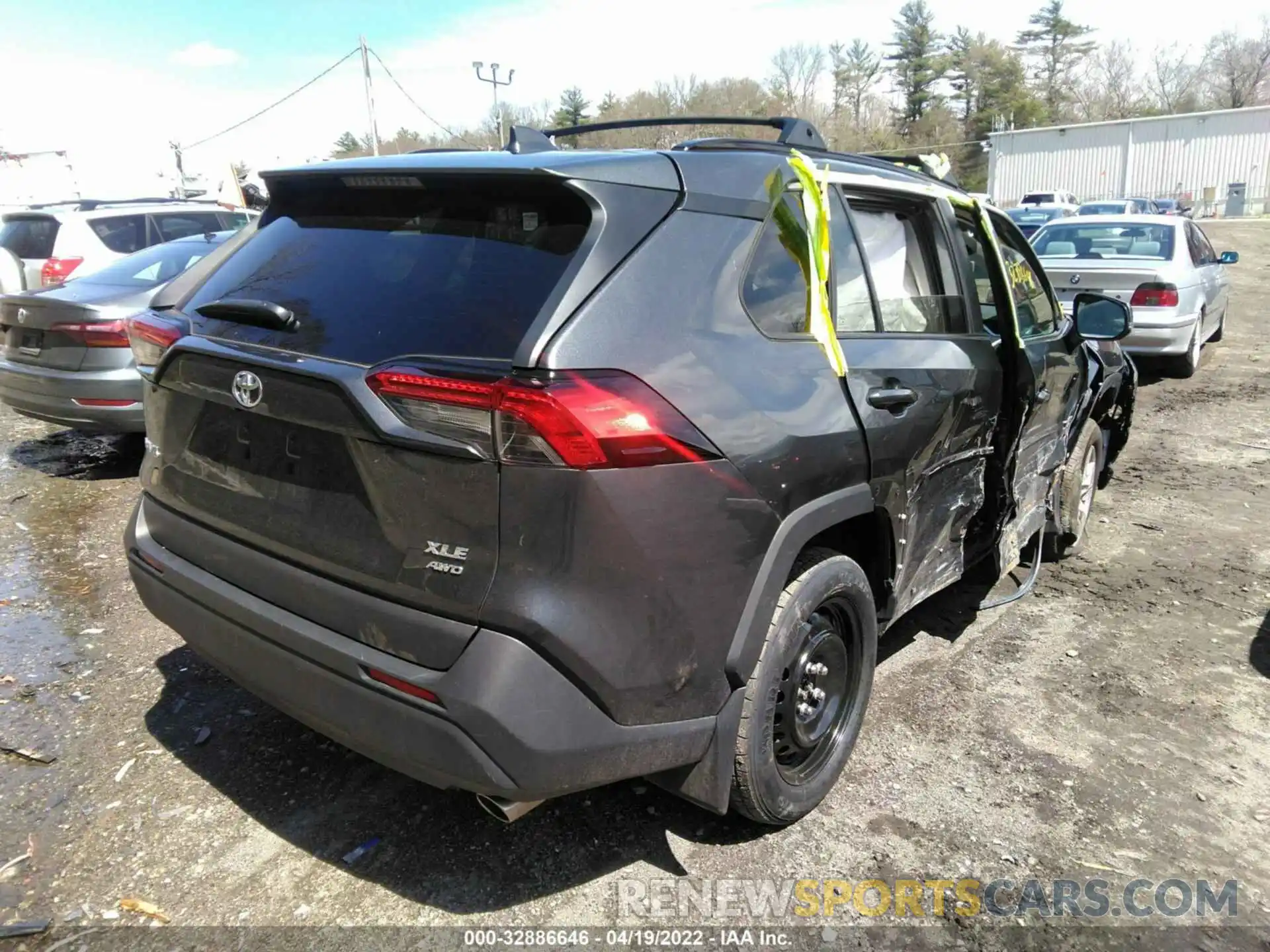 4 Photograph of a damaged car 2T3P1RFV7KC056097 TOYOTA RAV4 2019