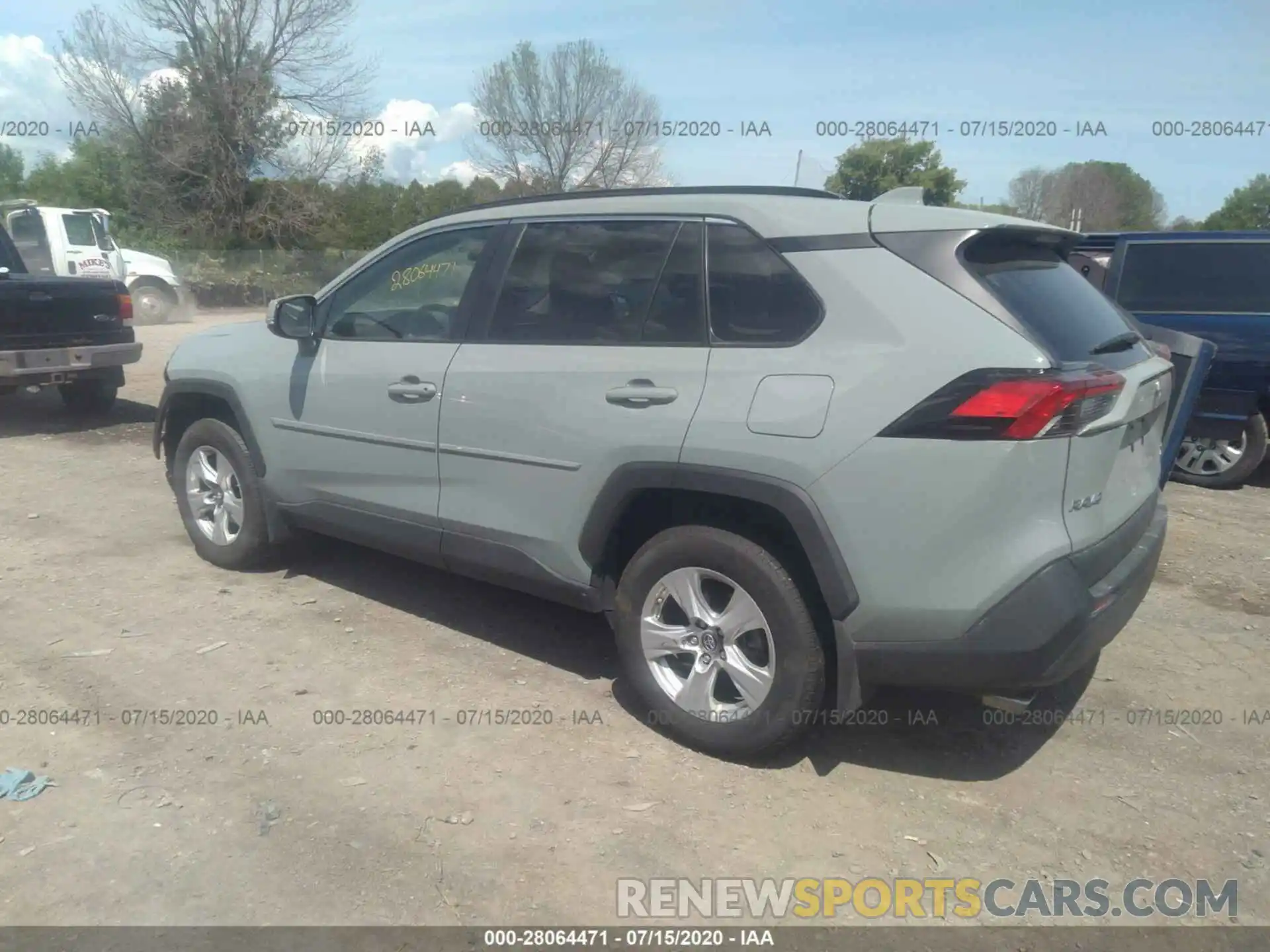 3 Photograph of a damaged car 2T3P1RFV7KC058772 TOYOTA RAV4 2019