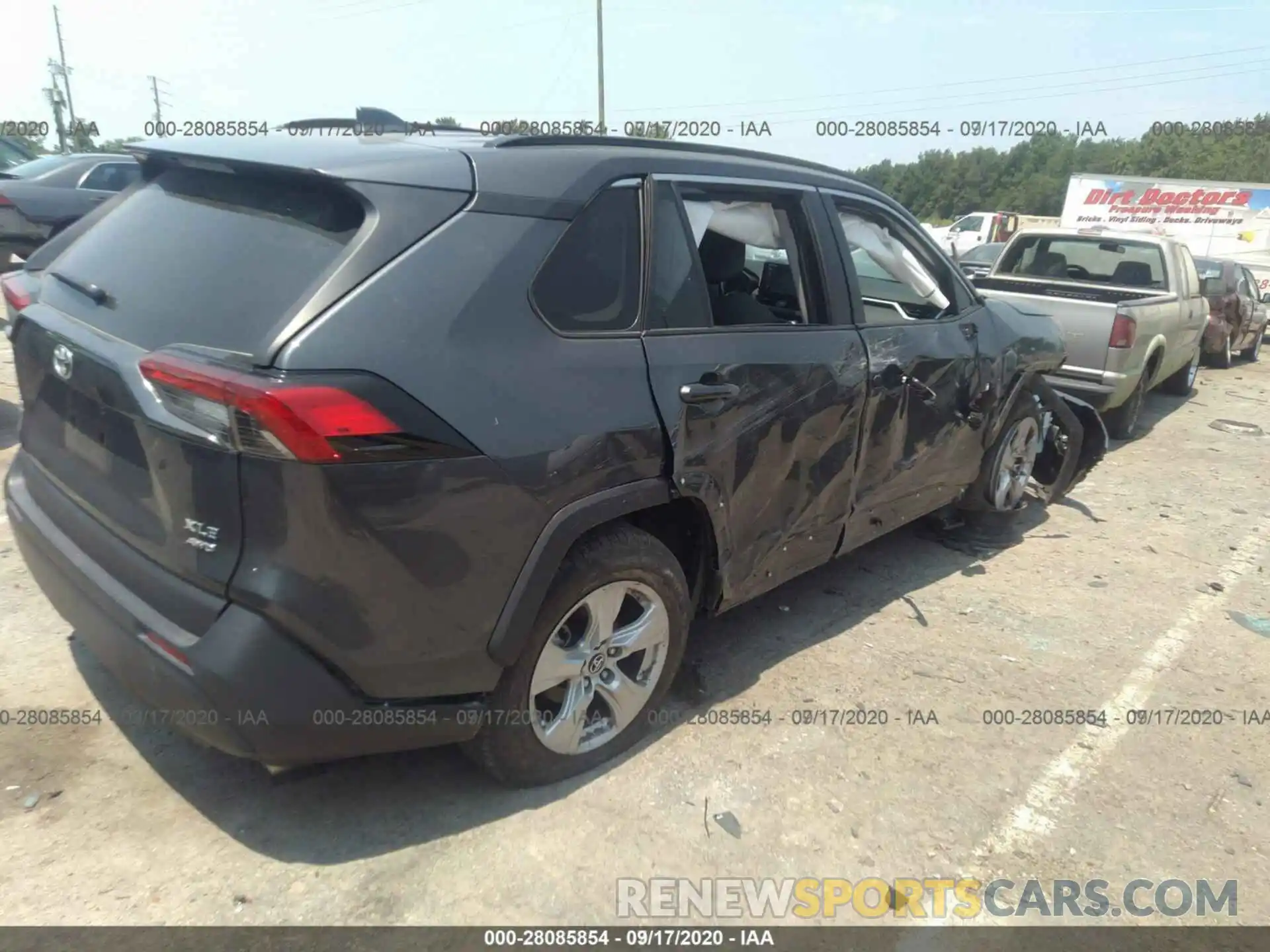 15 Photograph of a damaged car 2T3P1RFV7KW004662 TOYOTA RAV4 2019