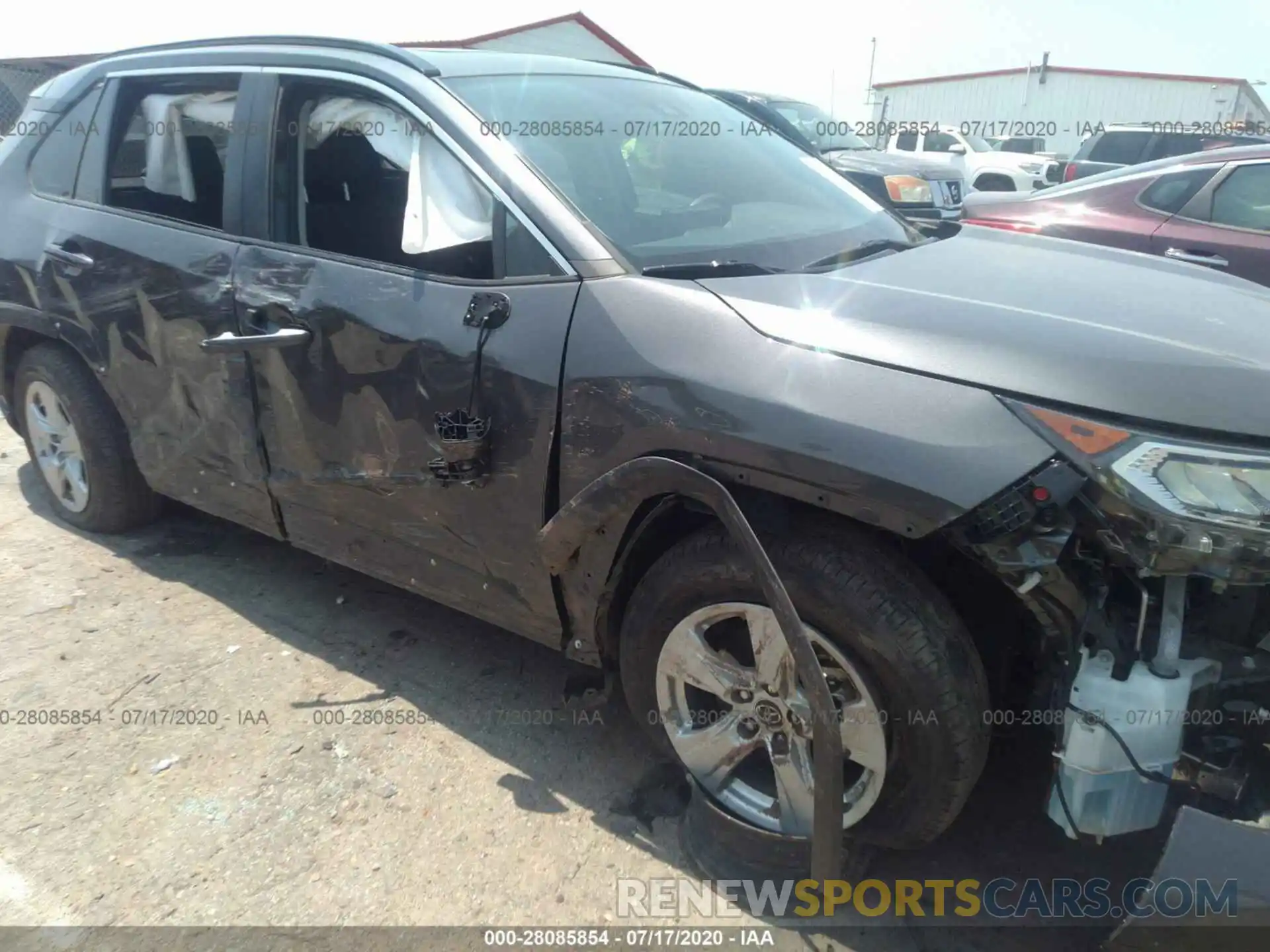 6 Photograph of a damaged car 2T3P1RFV7KW004662 TOYOTA RAV4 2019