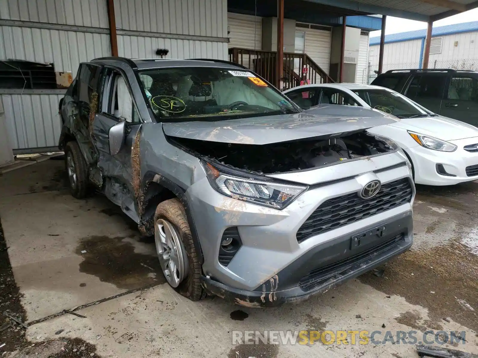 1 Photograph of a damaged car 2T3P1RFV7KW029948 TOYOTA RAV4 2019