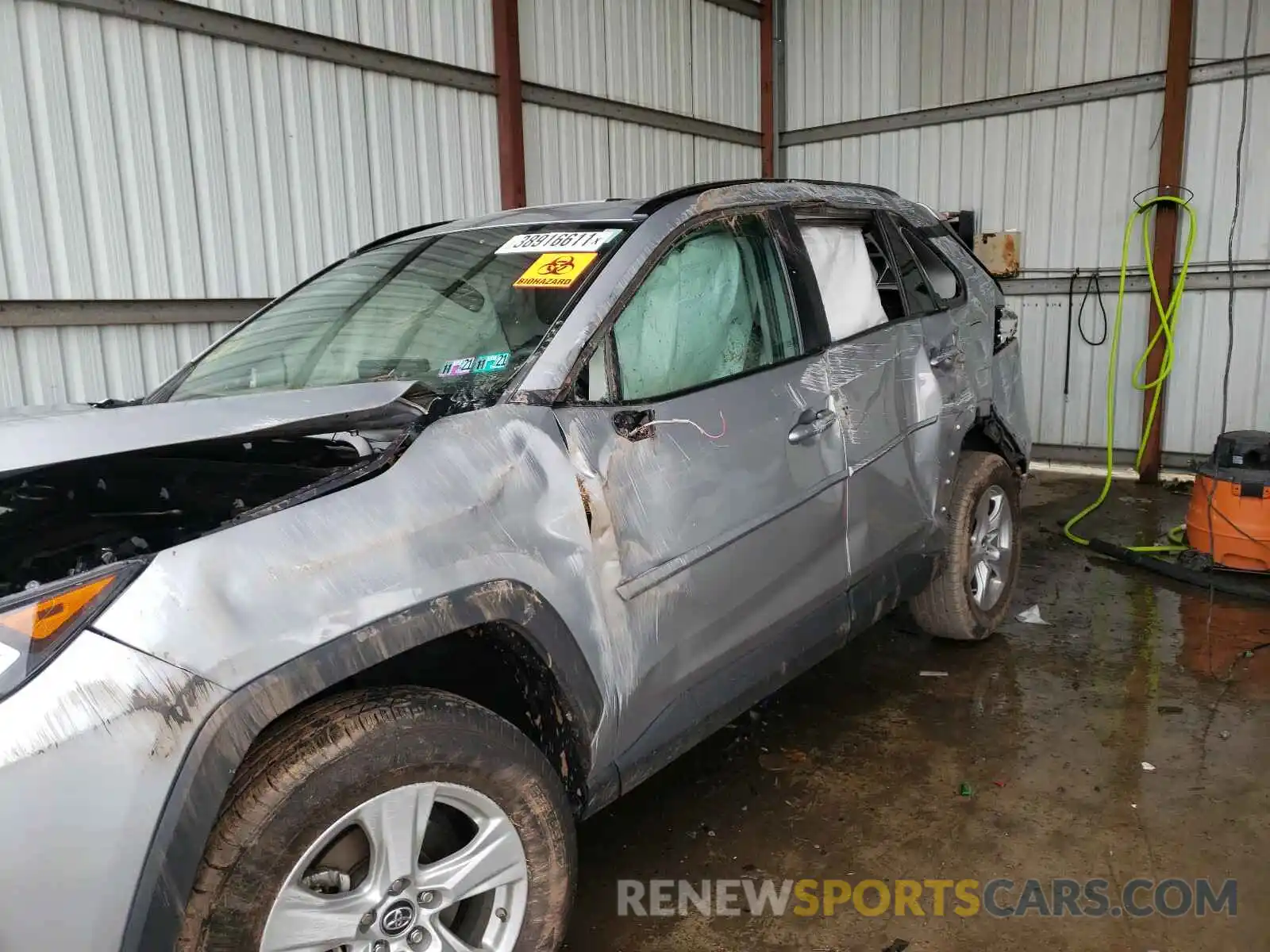 10 Photograph of a damaged car 2T3P1RFV7KW029948 TOYOTA RAV4 2019