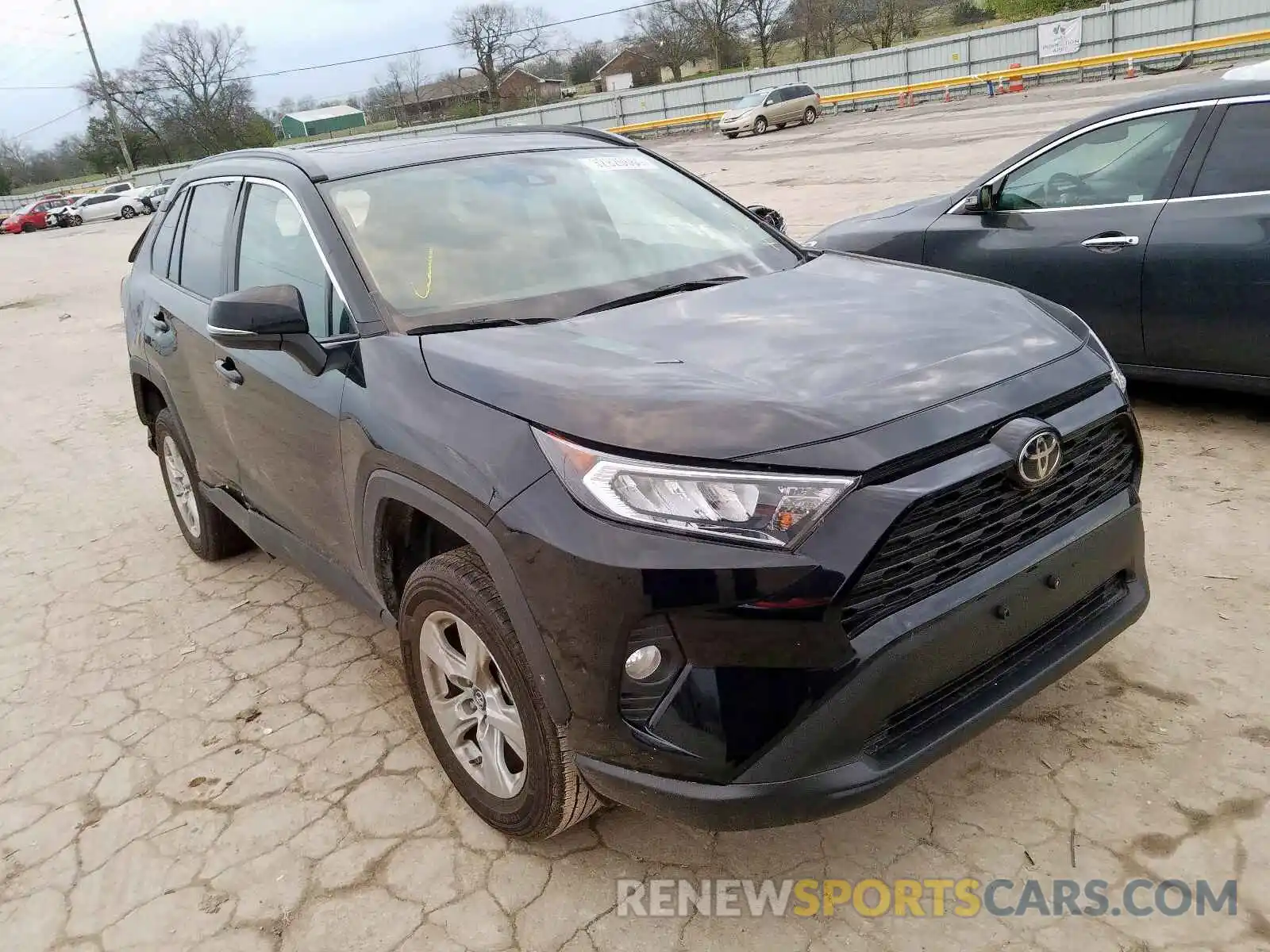 1 Photograph of a damaged car 2T3P1RFV7KW035751 TOYOTA RAV4 2019