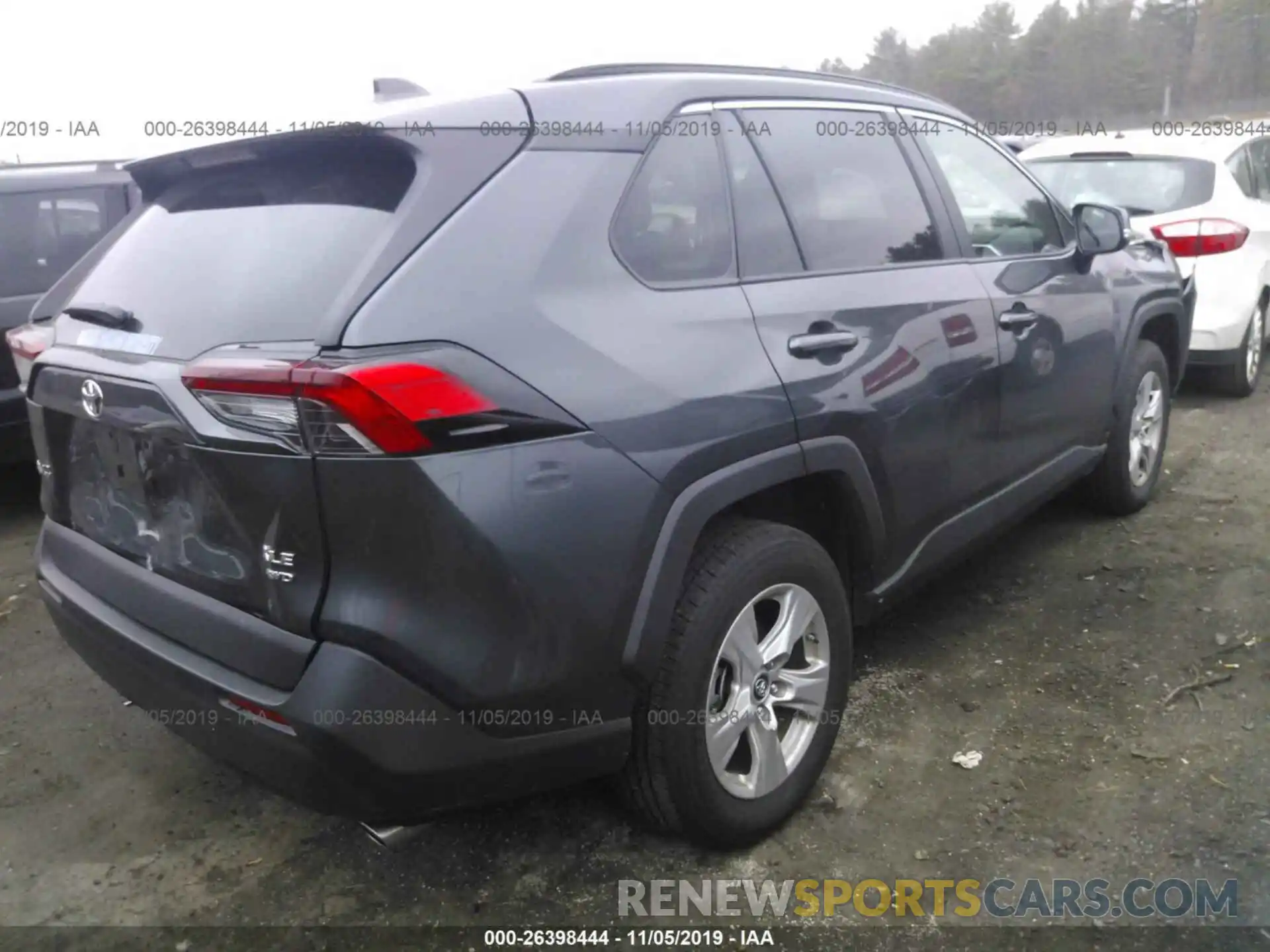 4 Photograph of a damaged car 2T3P1RFV7KW038732 TOYOTA RAV4 2019