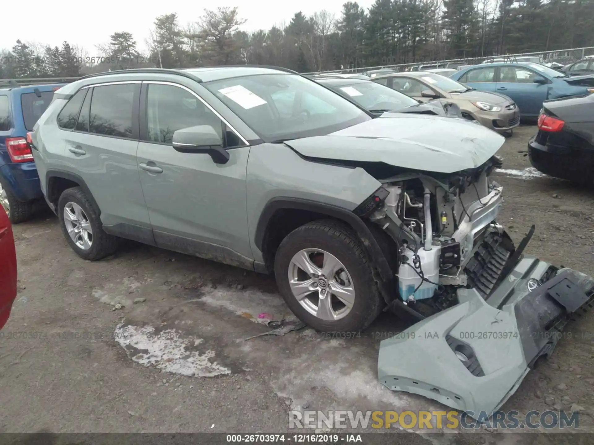 1 Photograph of a damaged car 2T3P1RFV7KW042411 TOYOTA RAV4 2019