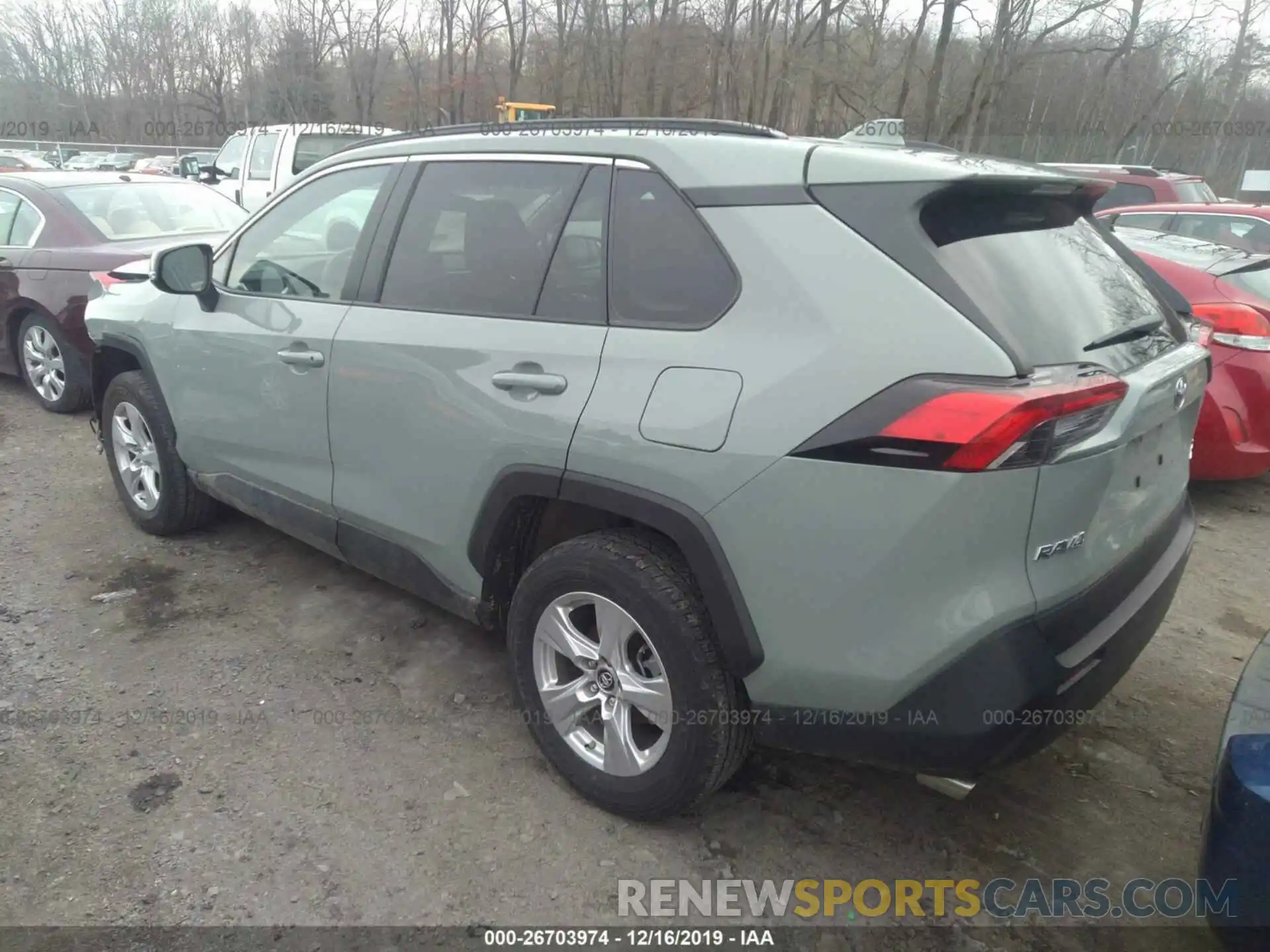 3 Photograph of a damaged car 2T3P1RFV7KW042411 TOYOTA RAV4 2019