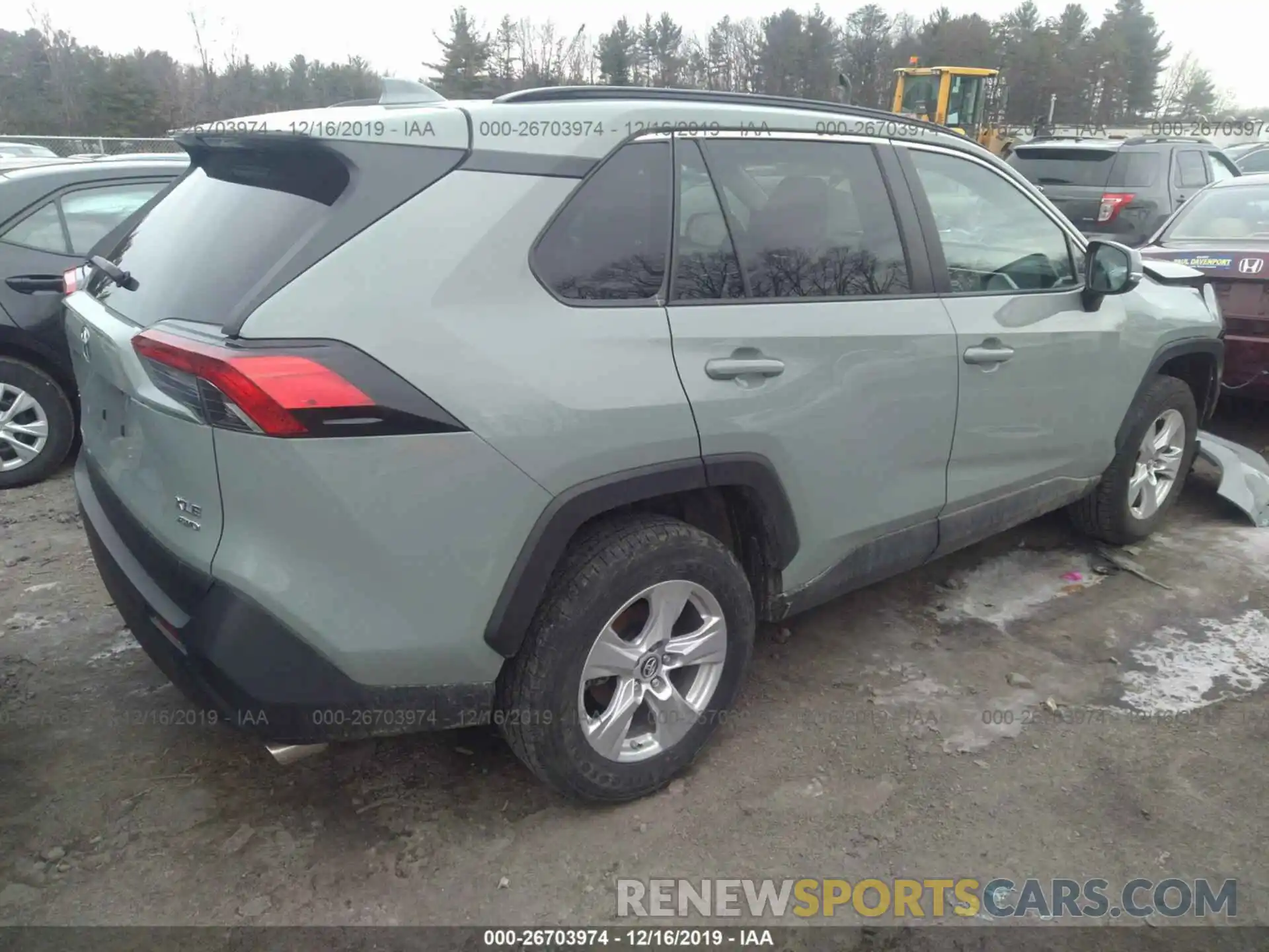 4 Photograph of a damaged car 2T3P1RFV7KW042411 TOYOTA RAV4 2019