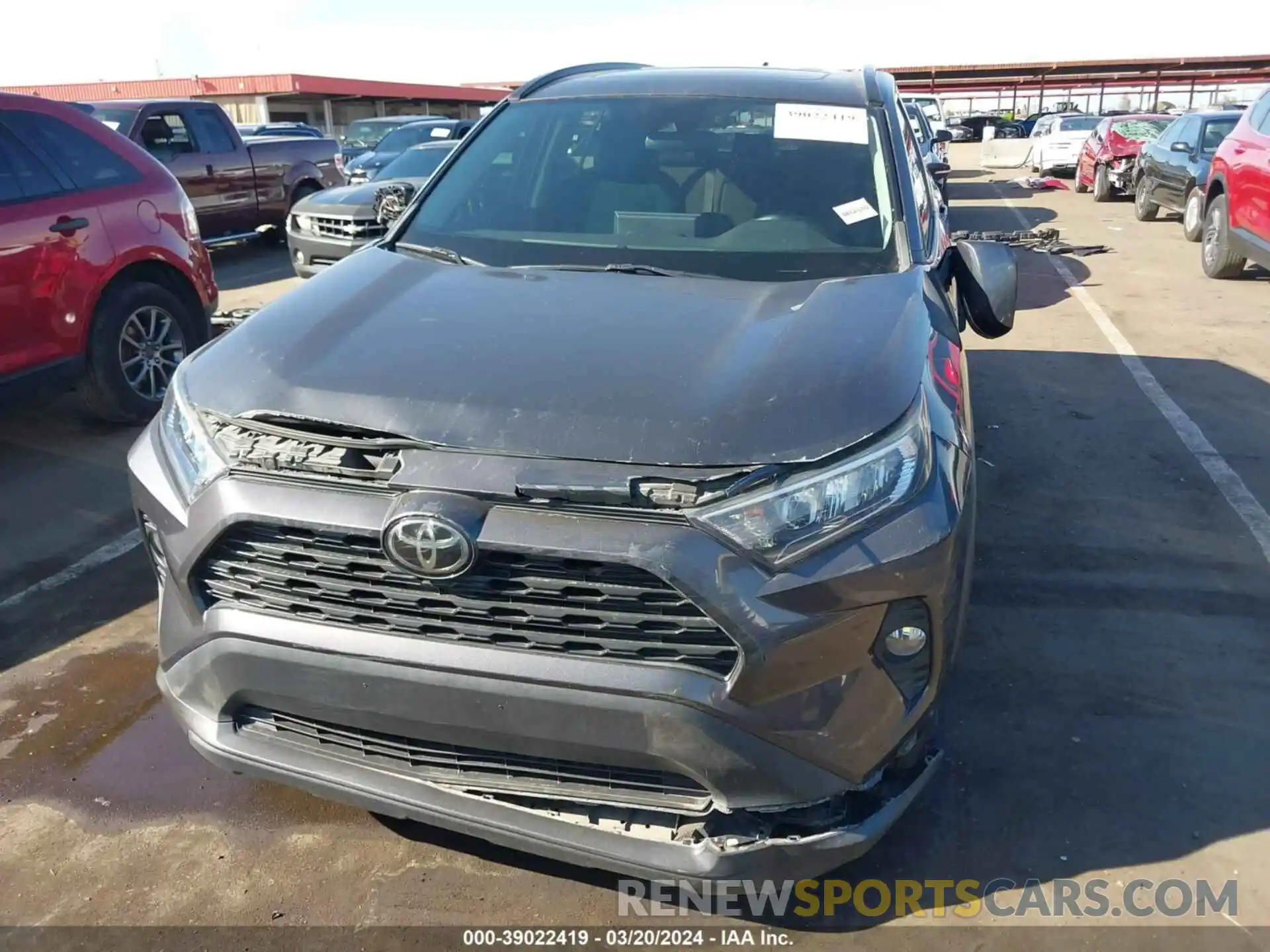 12 Photograph of a damaged car 2T3P1RFV7KW042537 TOYOTA RAV4 2019