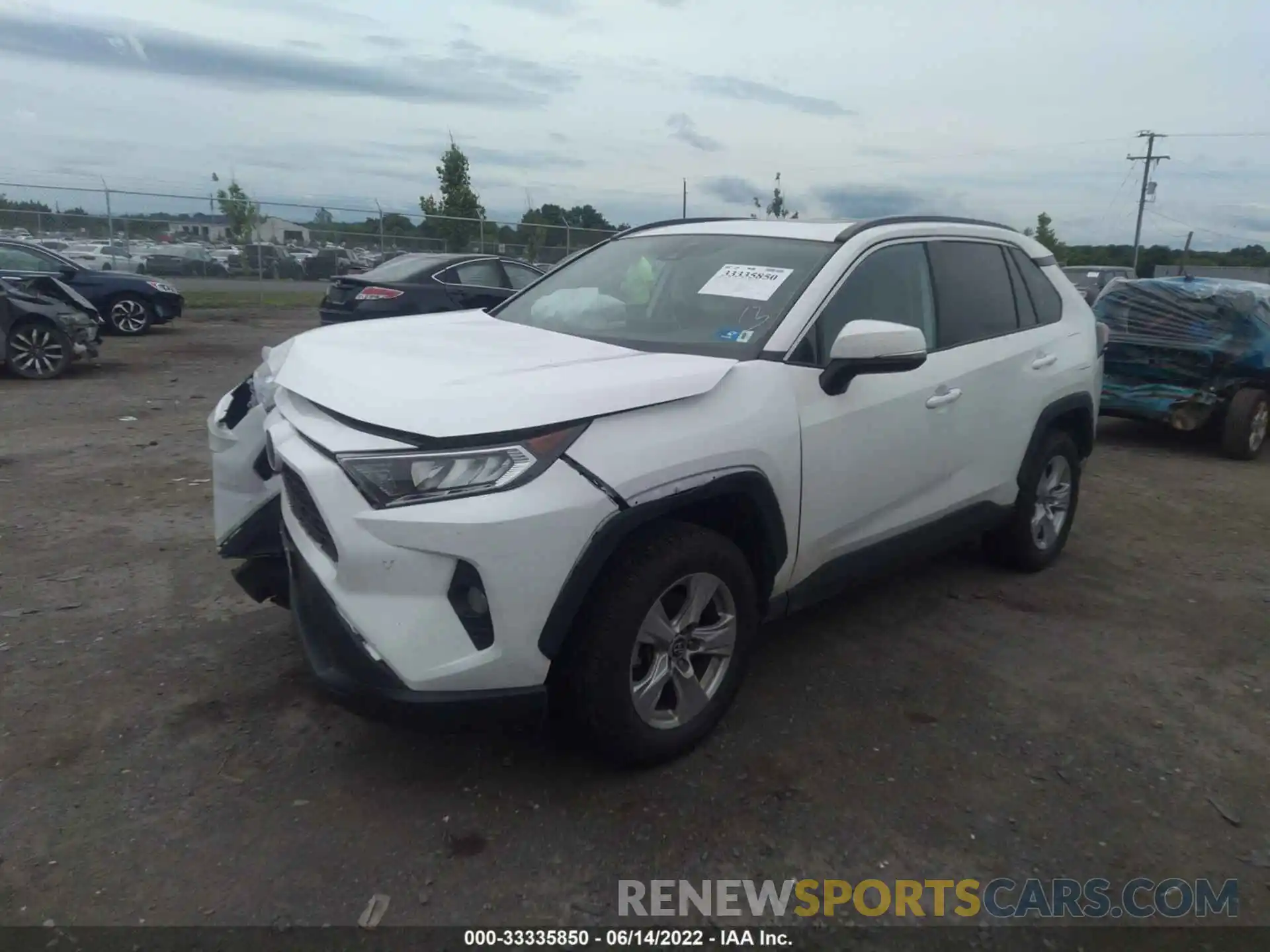 2 Фотография поврежденного автомобиля 2T3P1RFV7KW043946 TOYOTA RAV4 2019