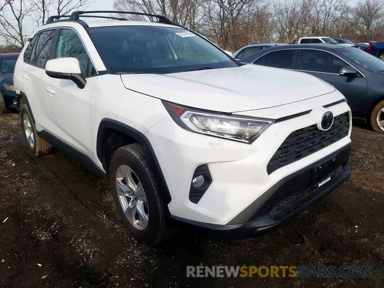 1 Photograph of a damaged car 2T3P1RFV7KW045809 TOYOTA RAV4 2019