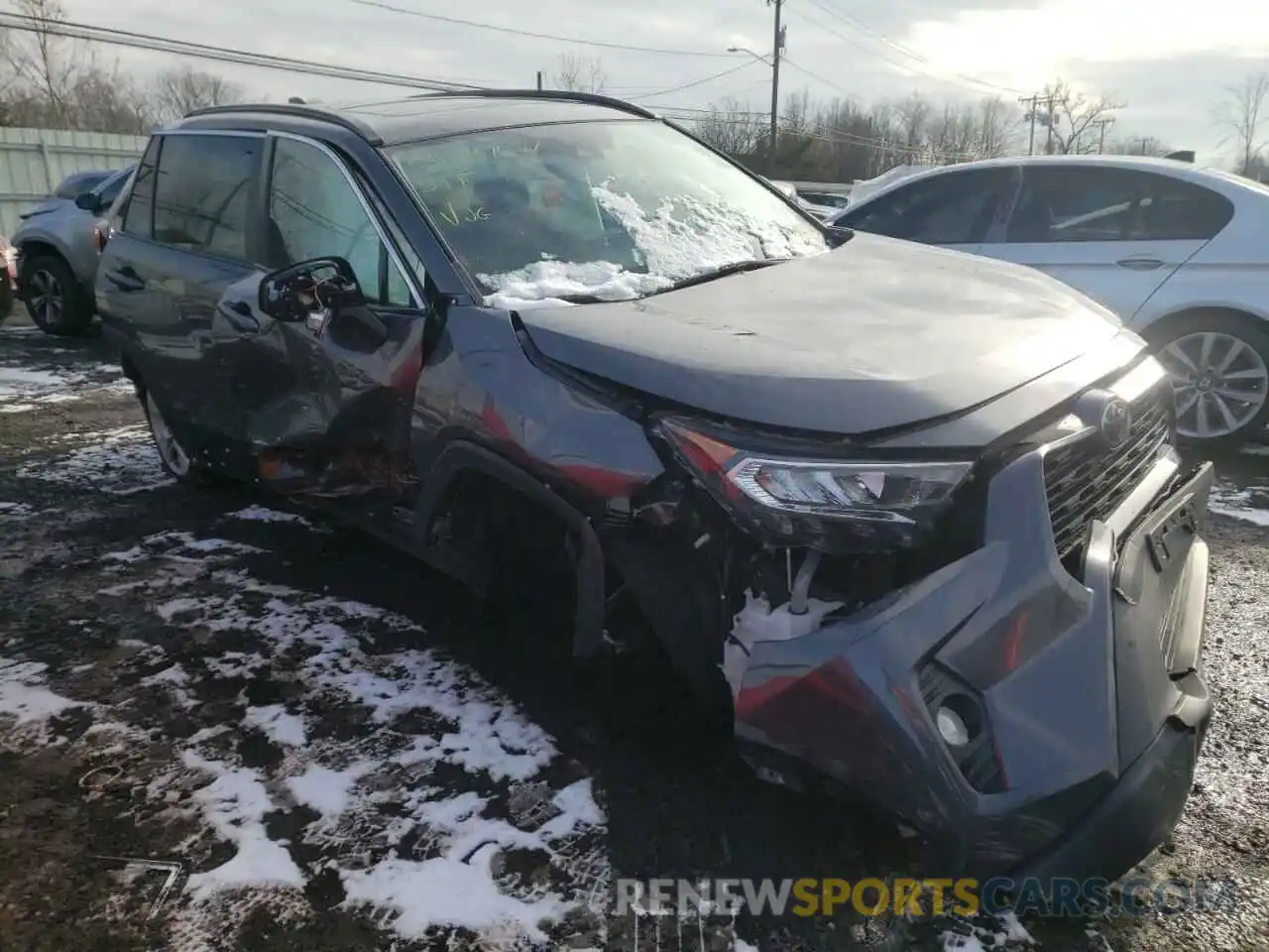 1 Photograph of a damaged car 2T3P1RFV7KW051058 TOYOTA RAV4 2019