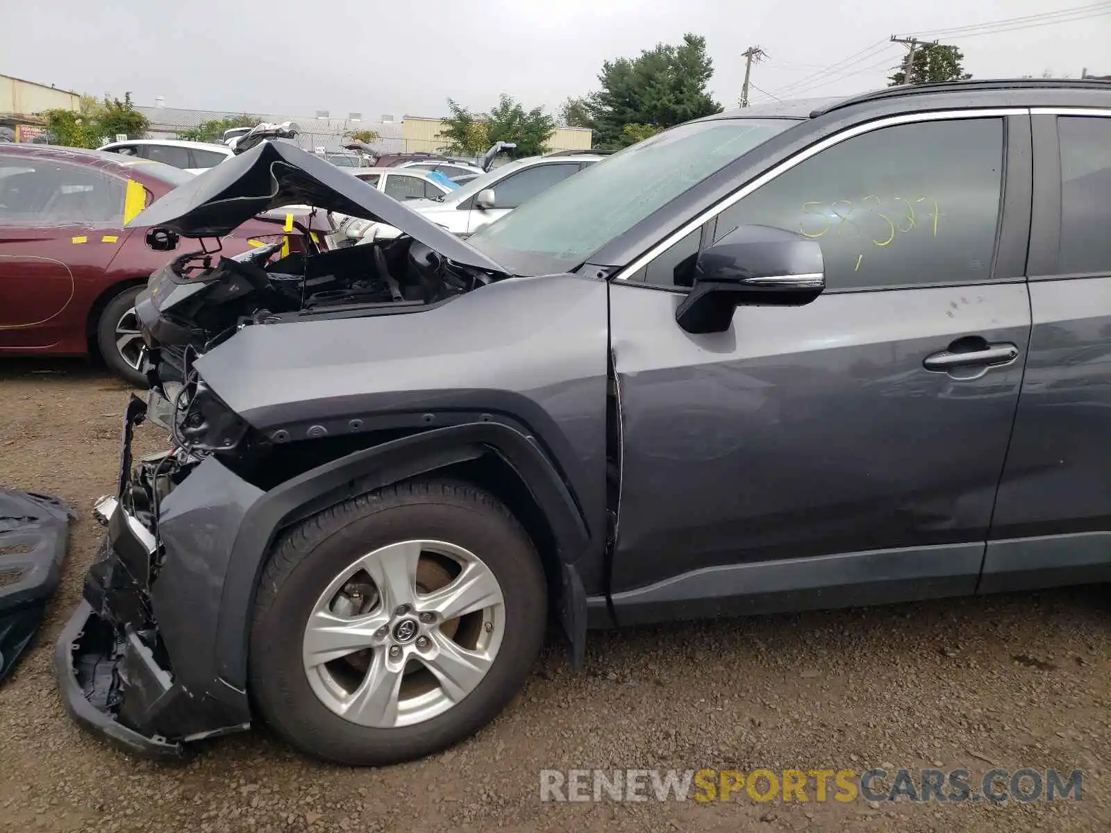 9 Photograph of a damaged car 2T3P1RFV7KW051836 TOYOTA RAV4 2019