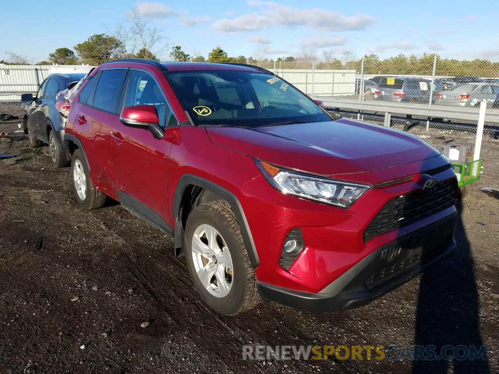 1 Фотография поврежденного автомобиля 2T3P1RFV7KW053036 TOYOTA RAV4 2019